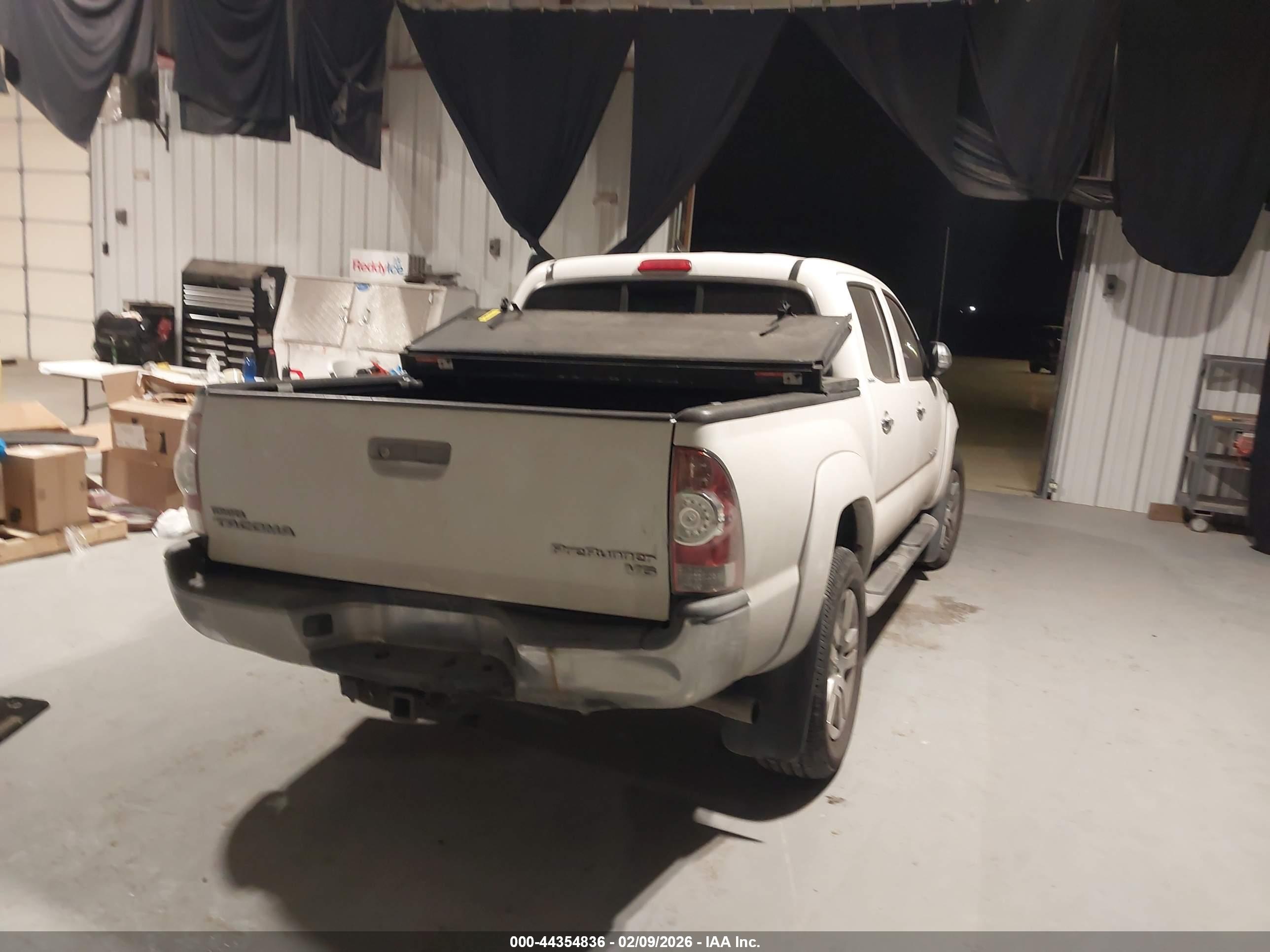 TOYOTA TACOMA image 4