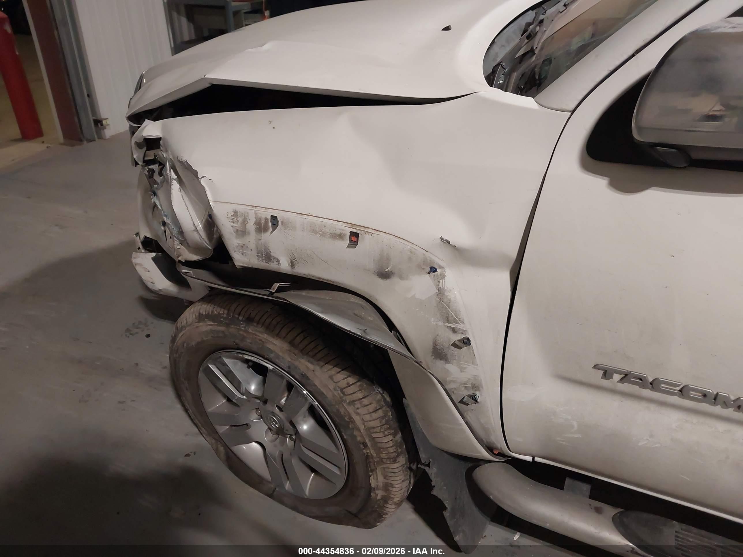 TOYOTA TACOMA image 6