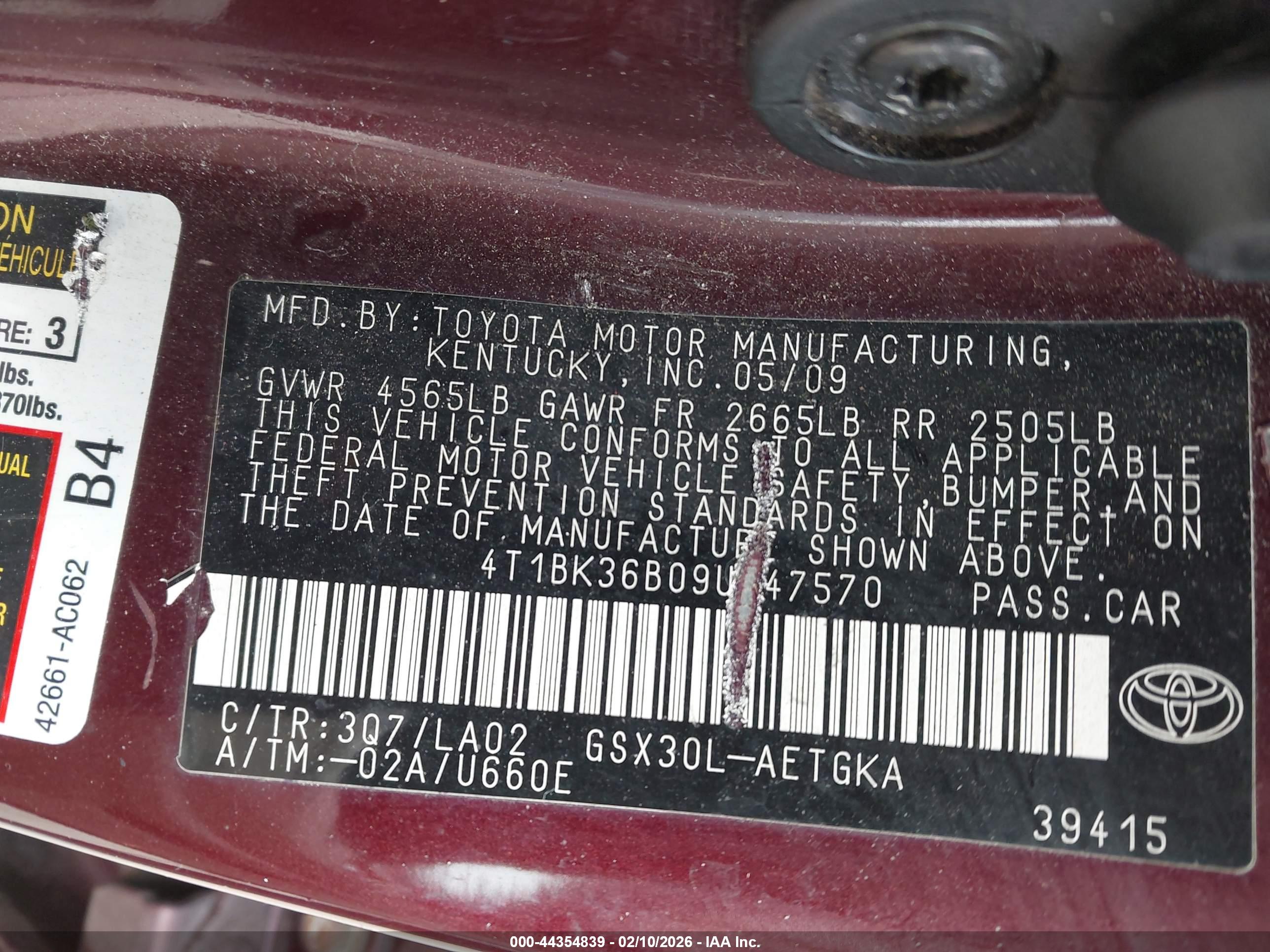 TOYOTA AVALON image 9