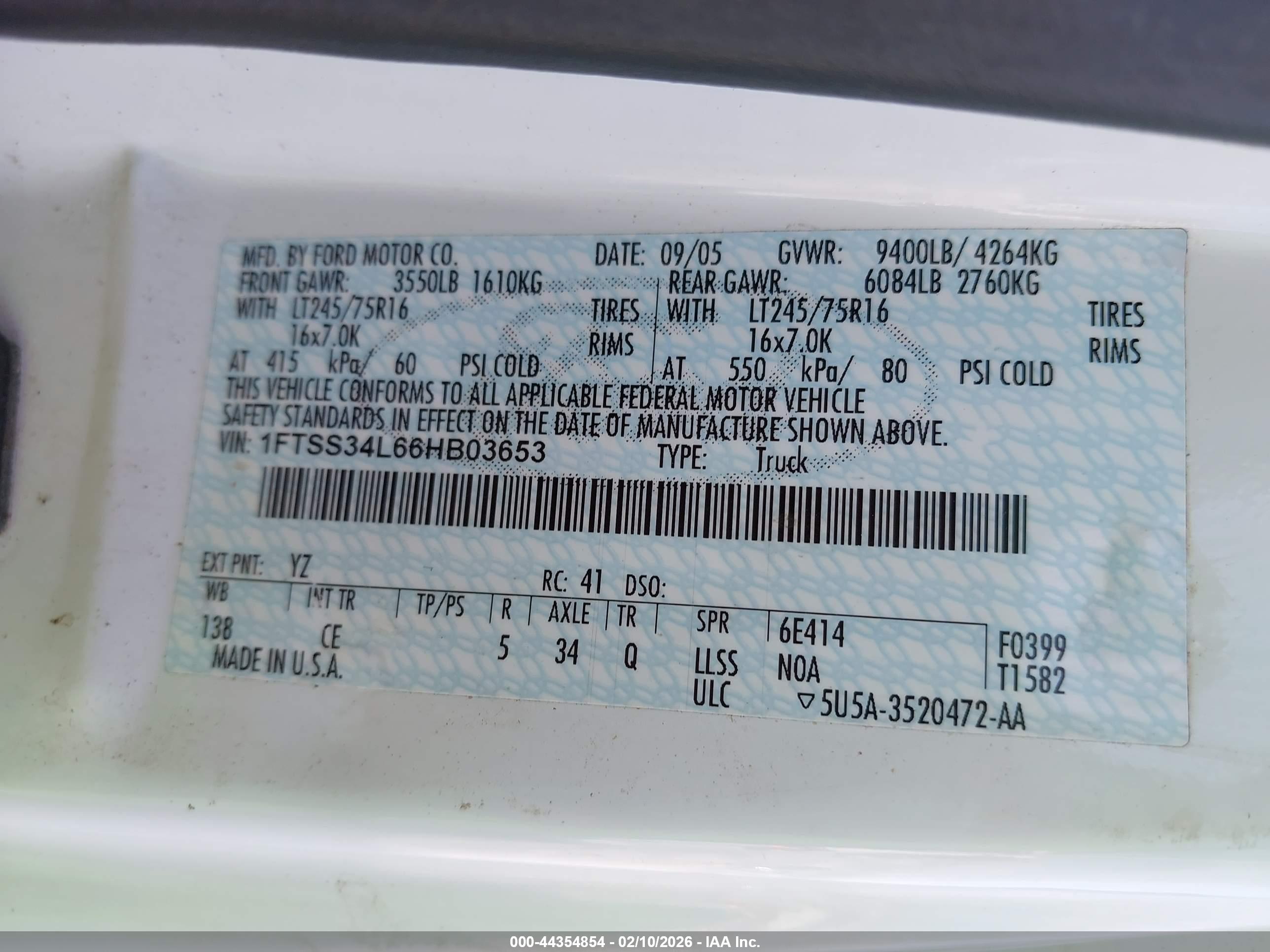 FORD E-350 image 9