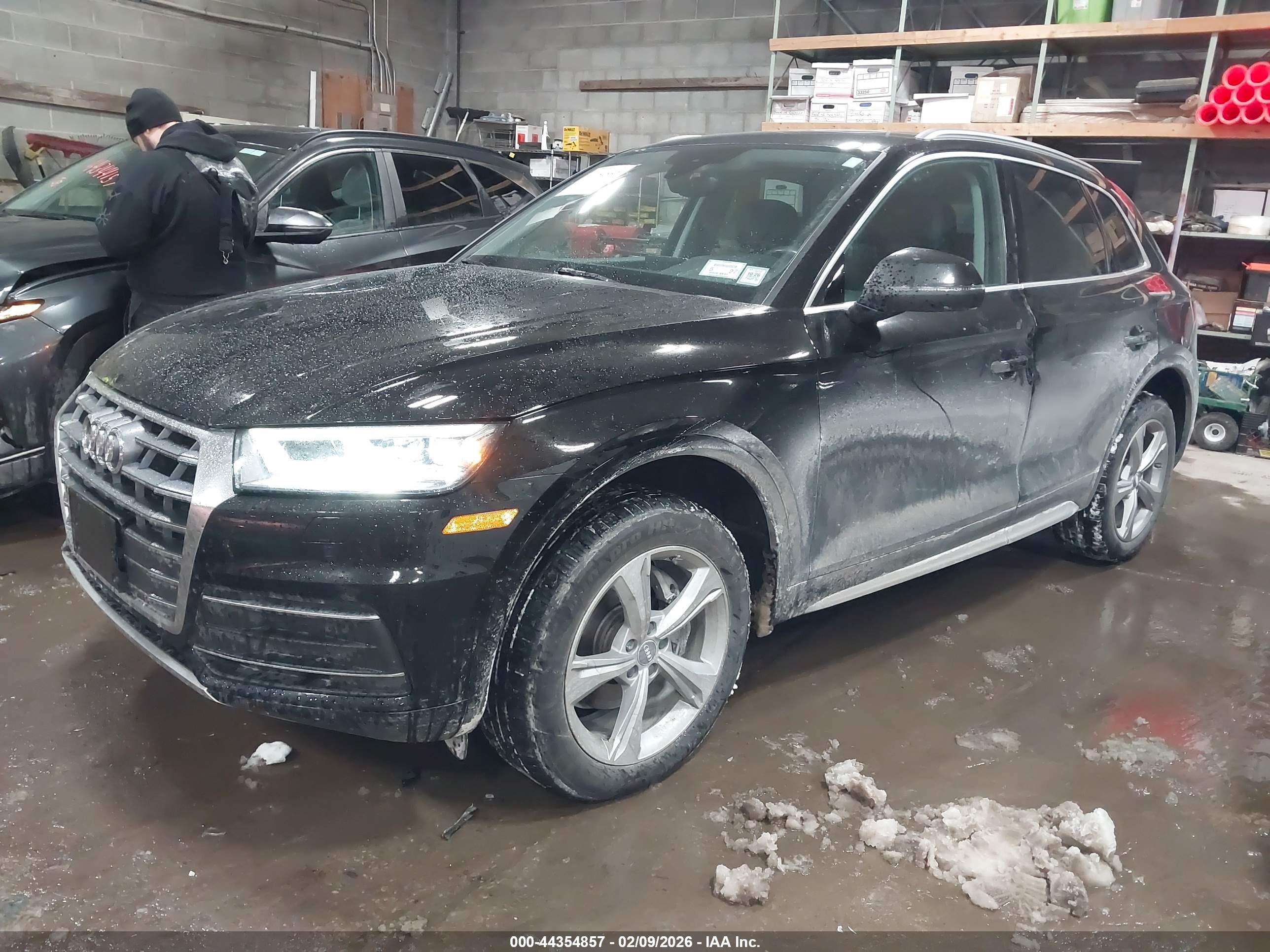 AUDI Q5 image 2