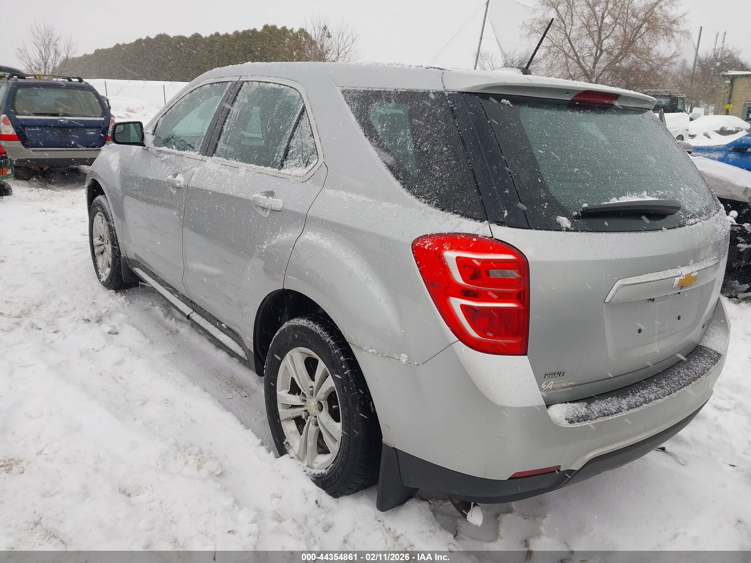 CHEVROLET EQUINOX image 3