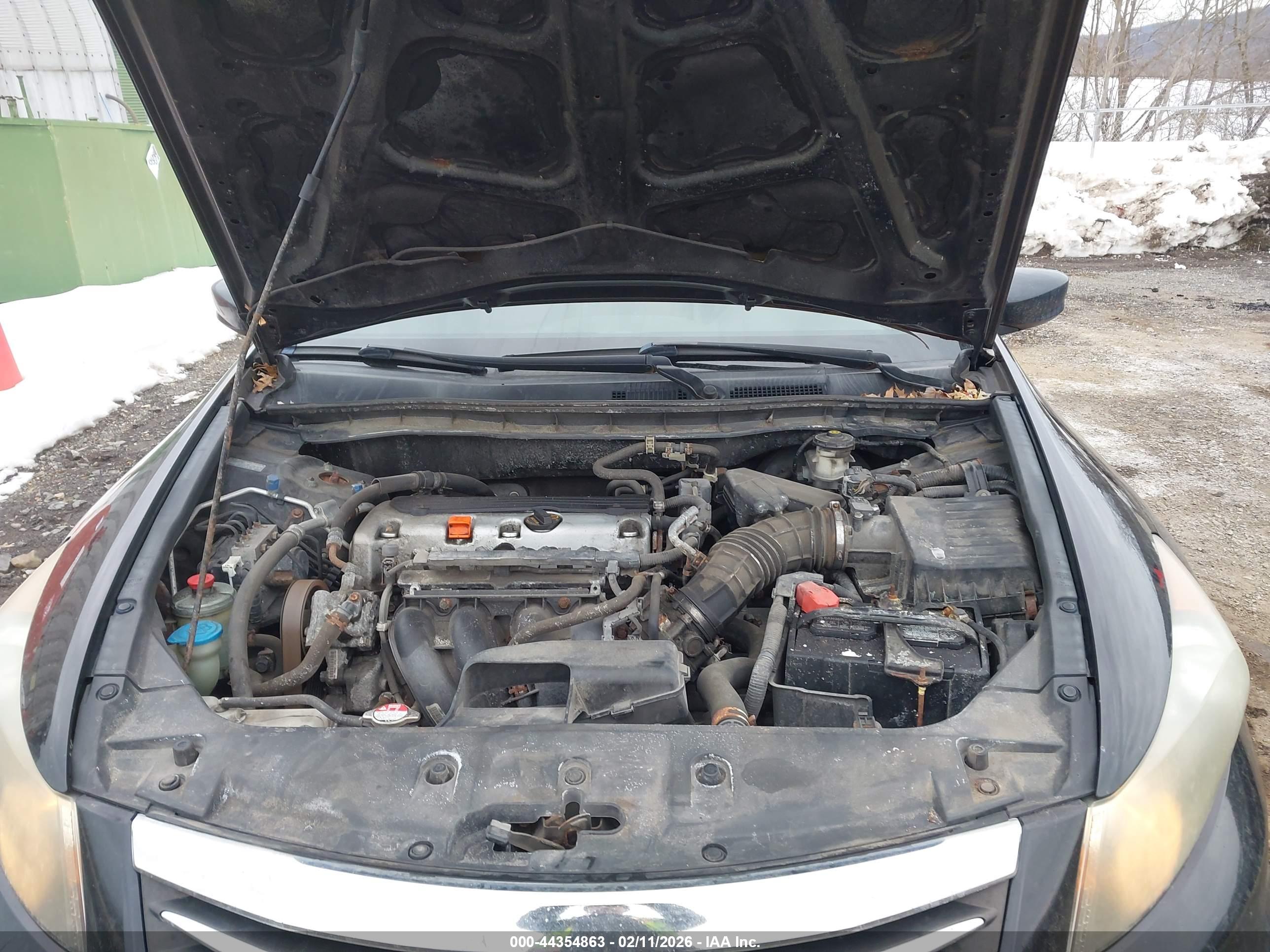 HONDA ACCORD image 10