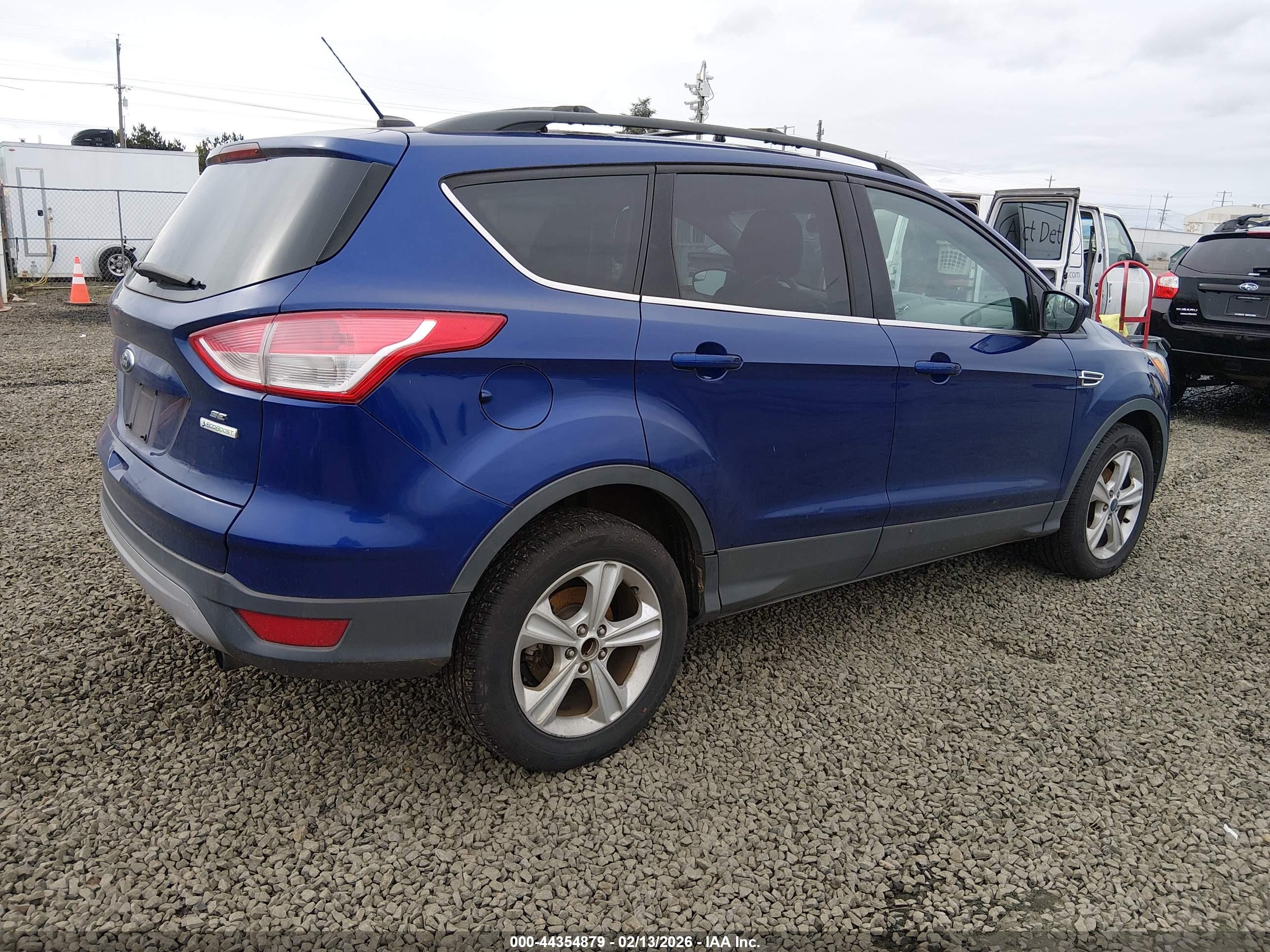 FORD ESCAPE image 4