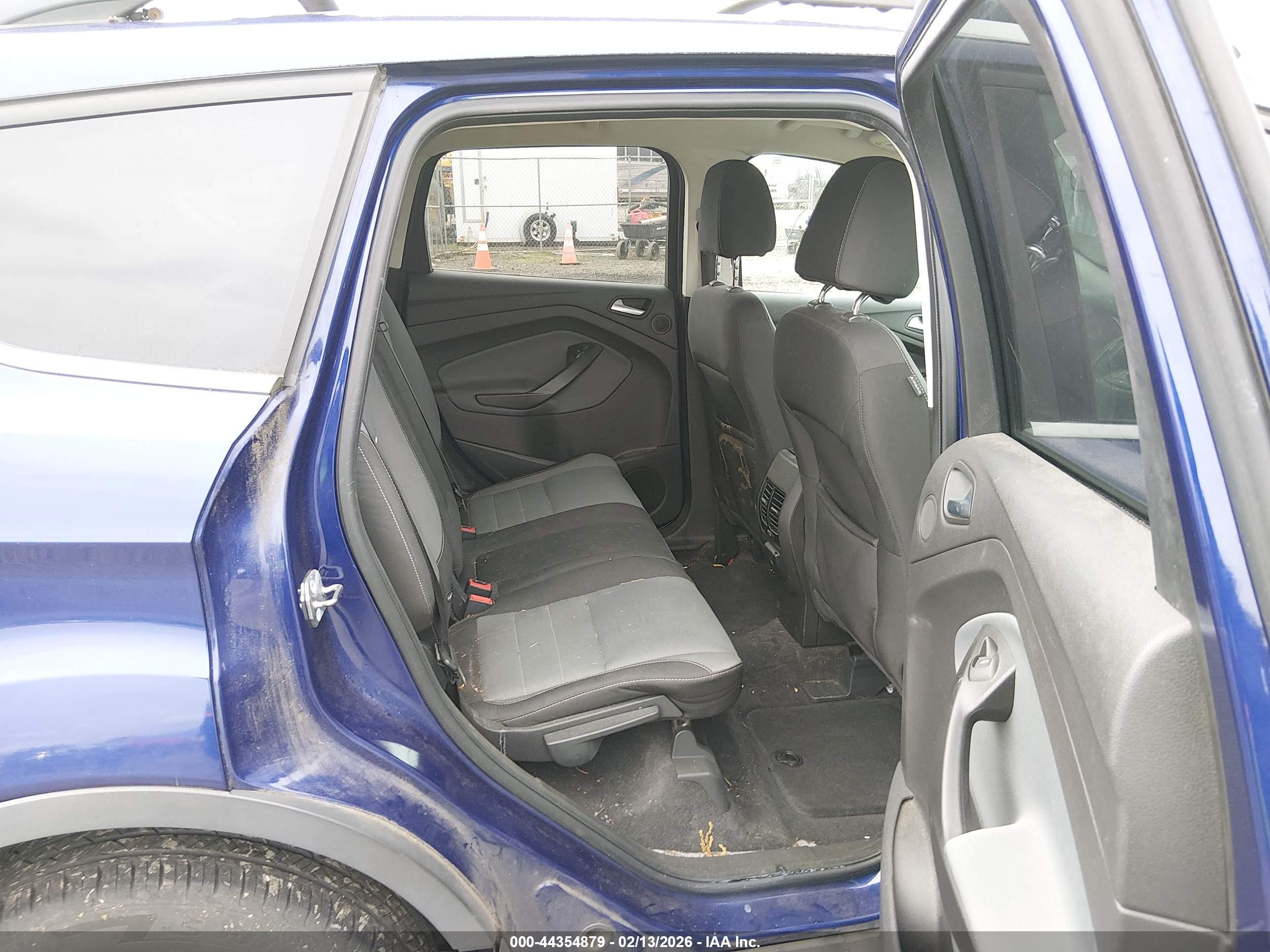 FORD ESCAPE image 8