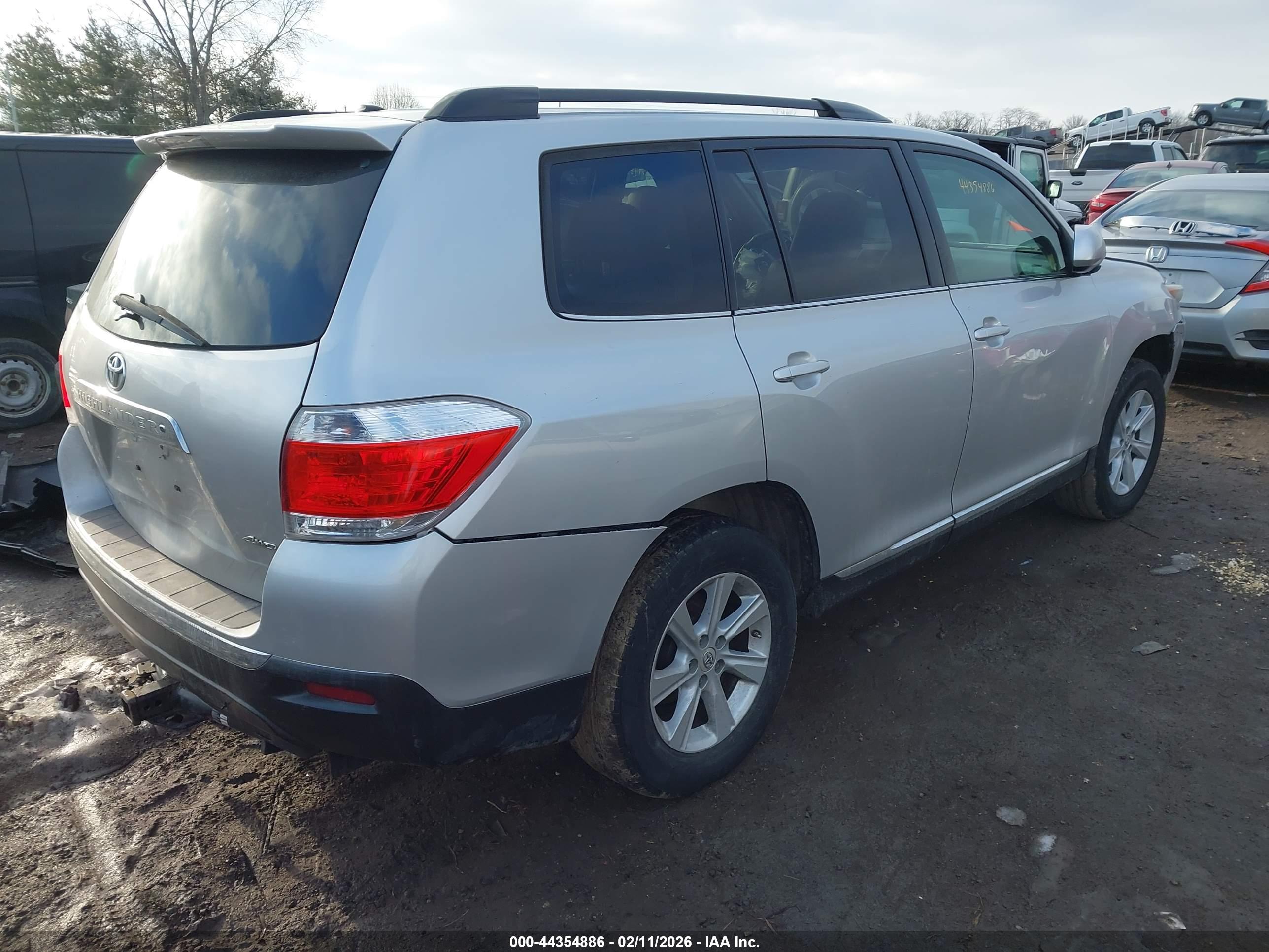 TOYOTA HIGHLANDER image 4