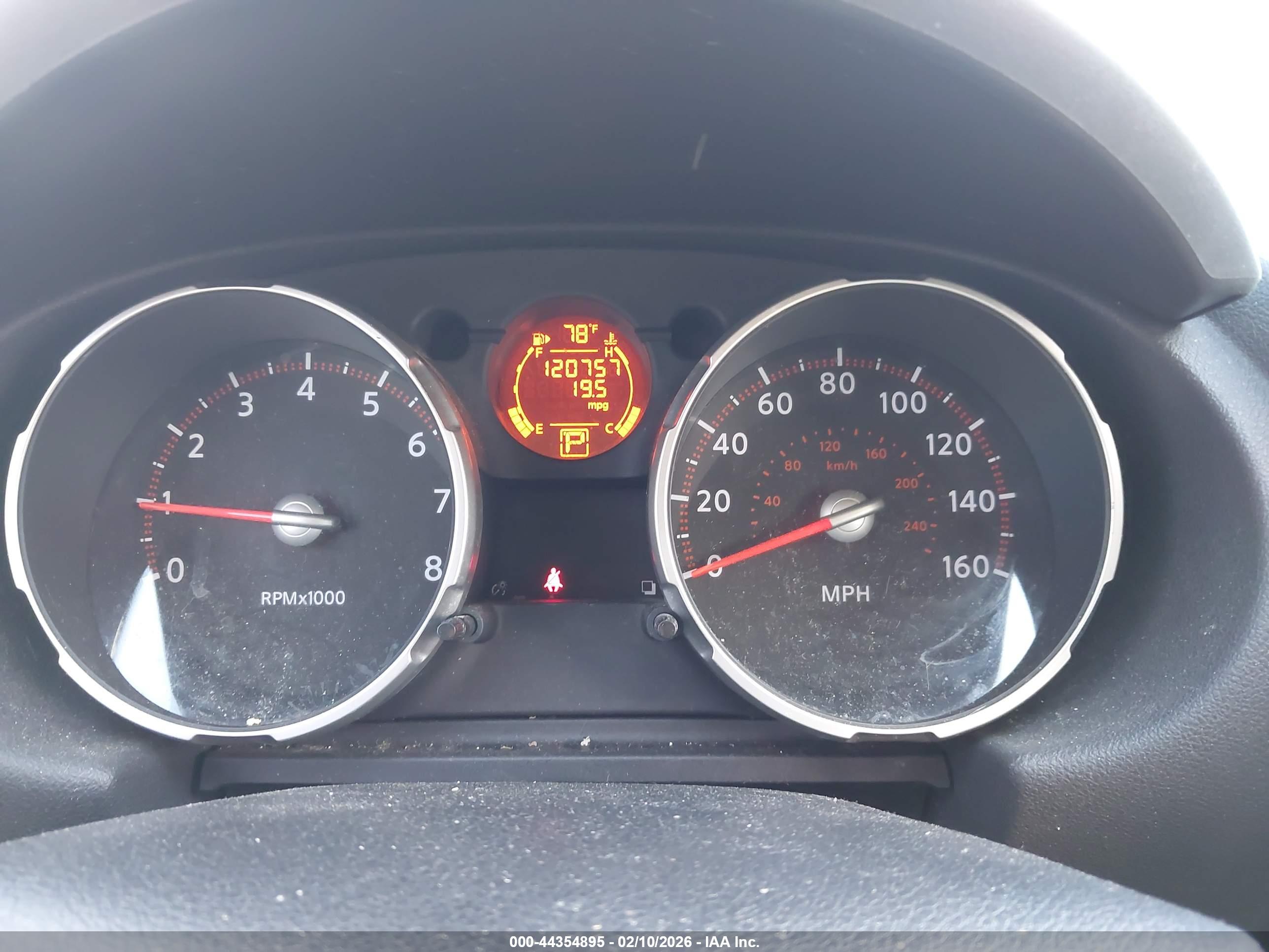 NISSAN ROGUE image 7