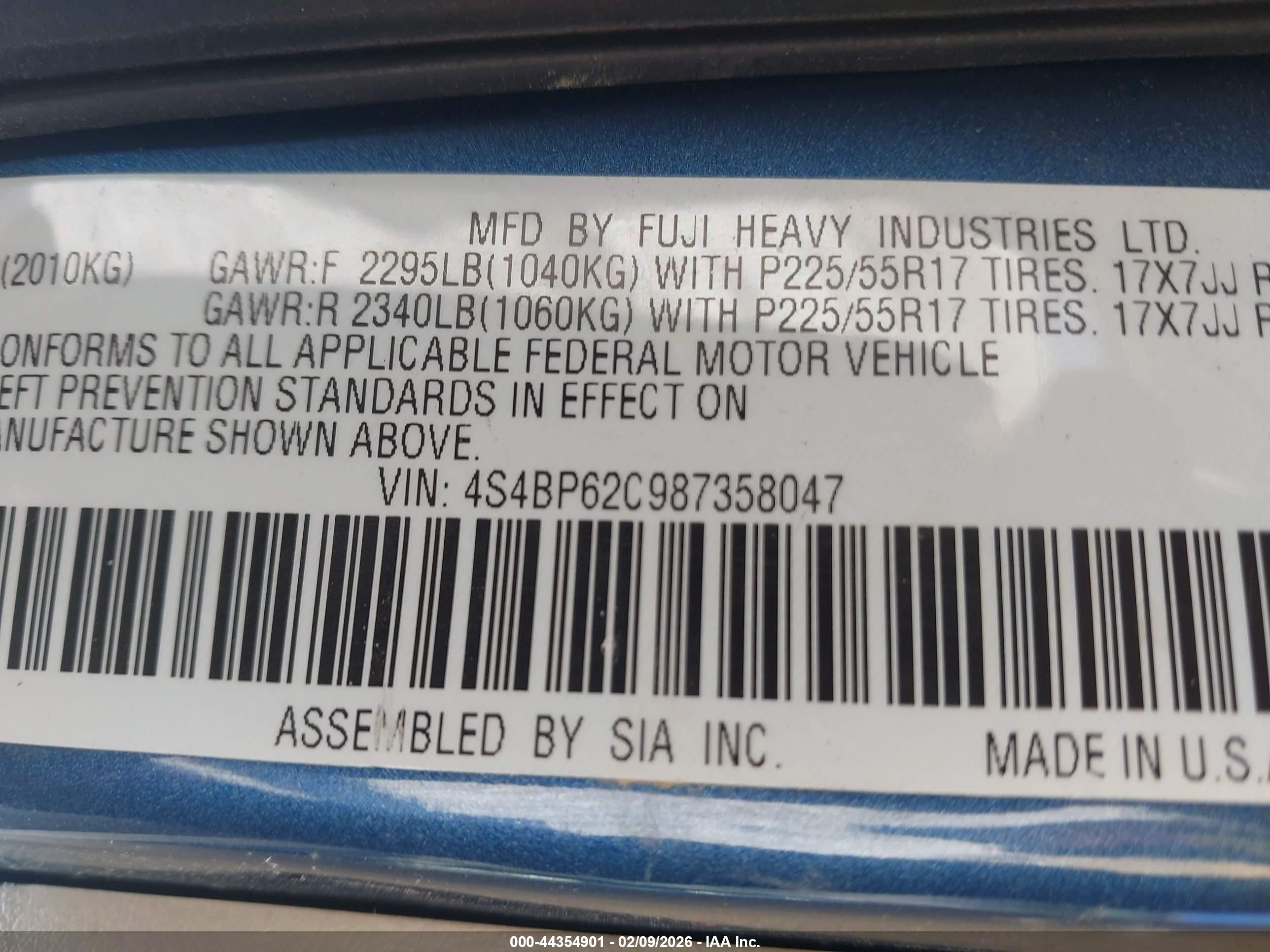 SUBARU OUTBACK image 9