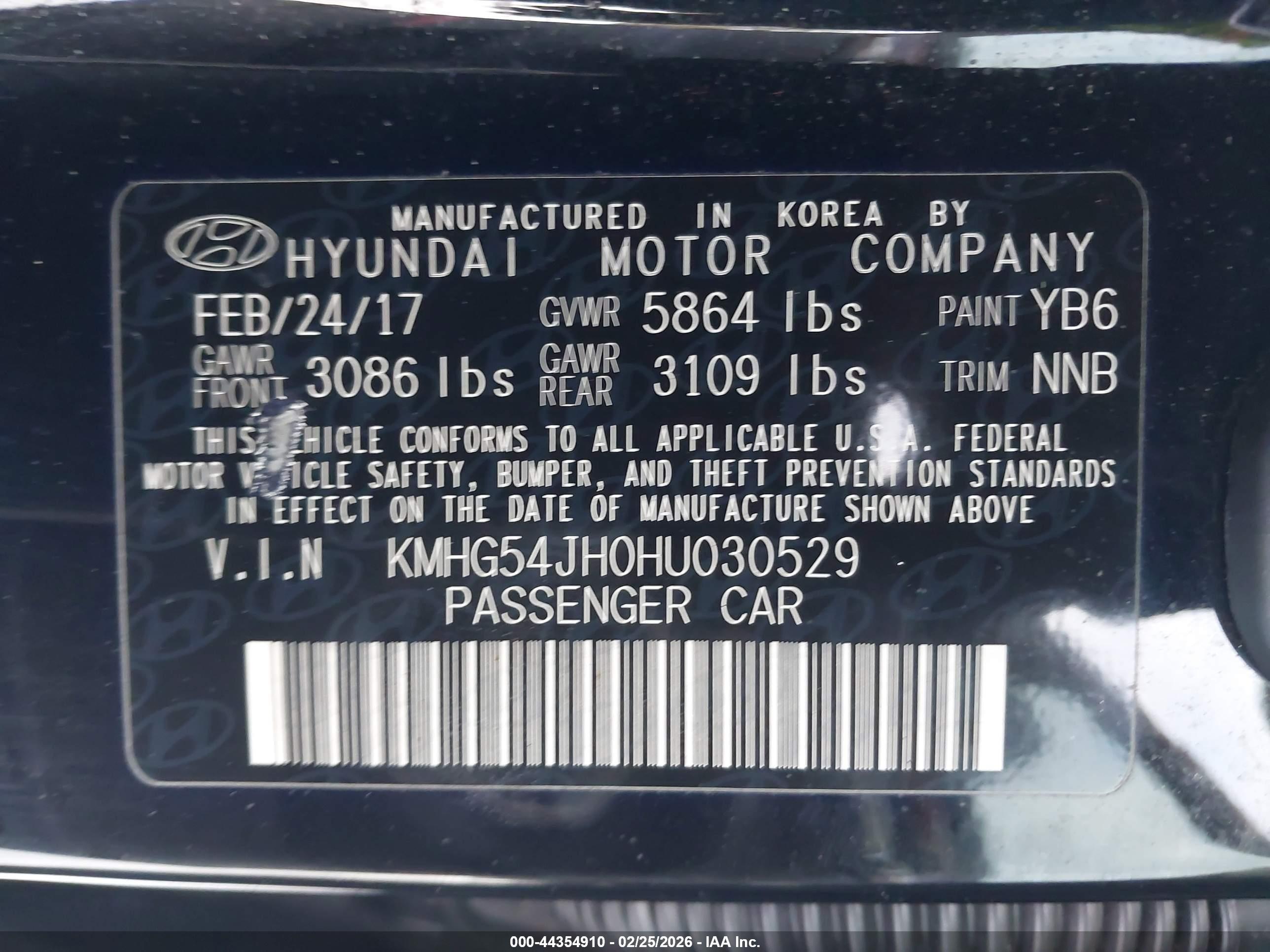 GENESIS G90 image 9