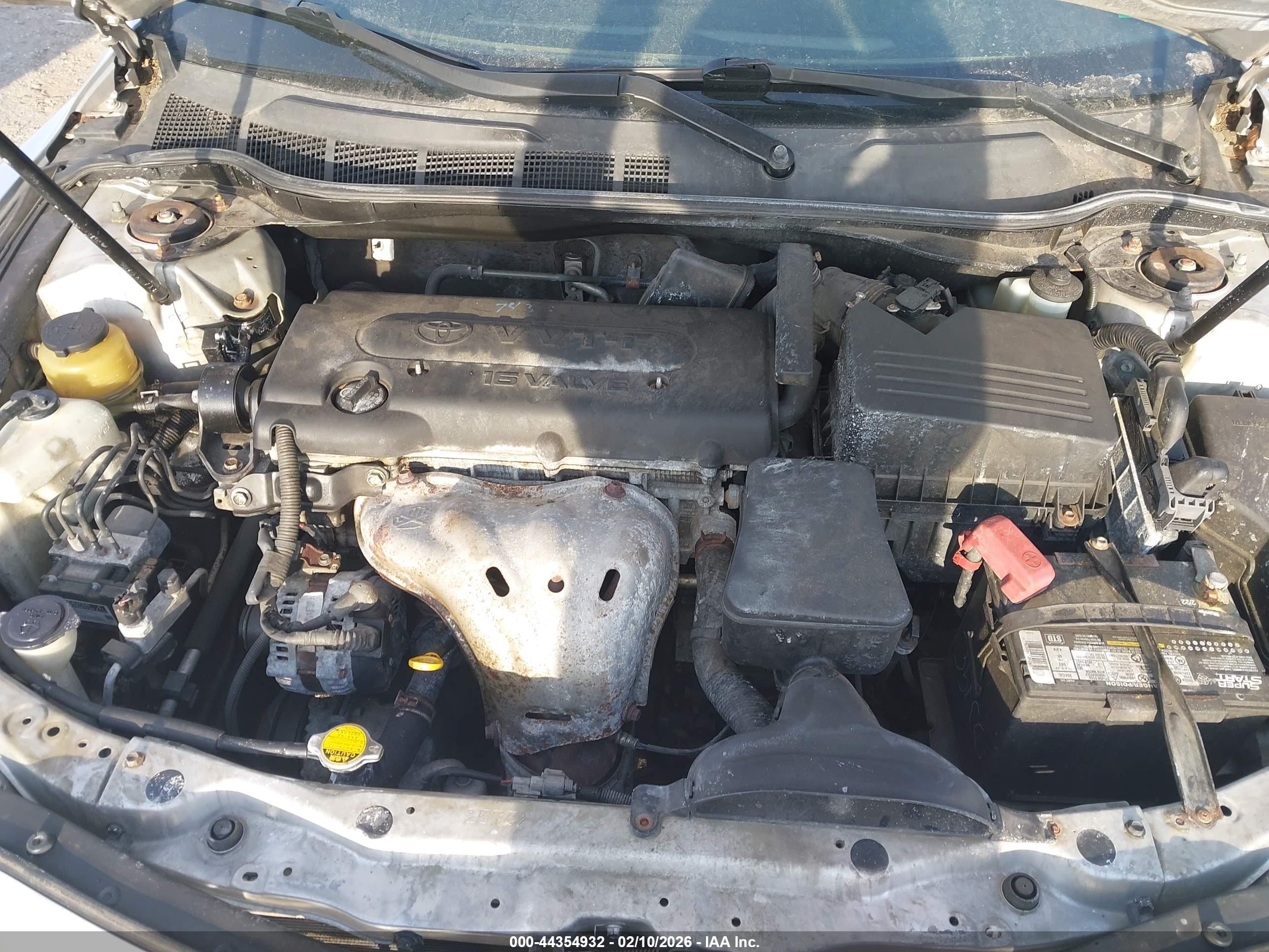 TOYOTA CAMRY image 10