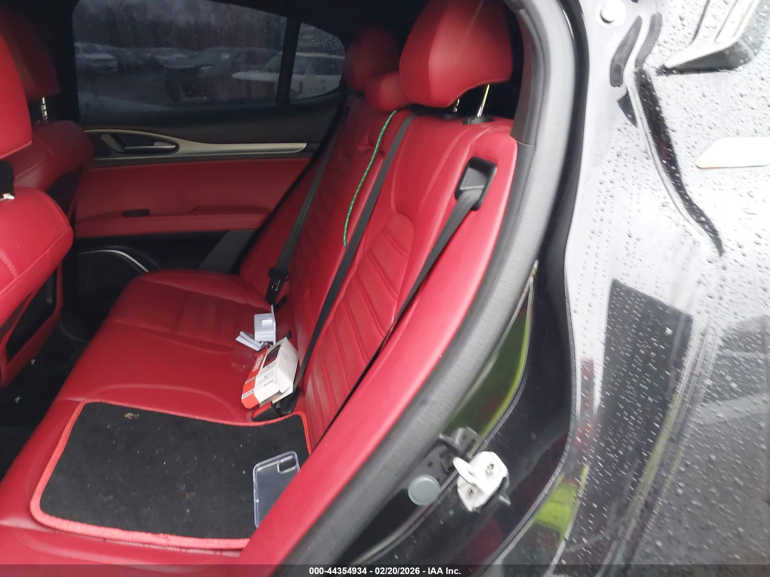 ALFA ROMEO image 8
