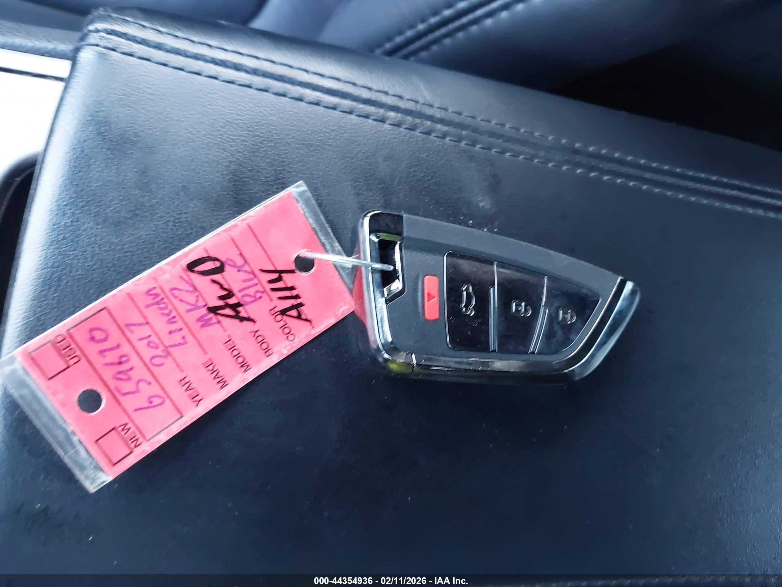 LINCOLN MKZ image 11