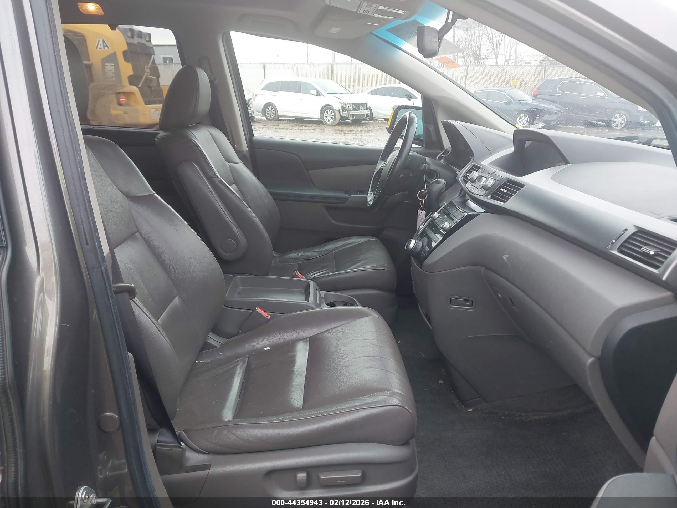 HONDA ODYSSEY image 5