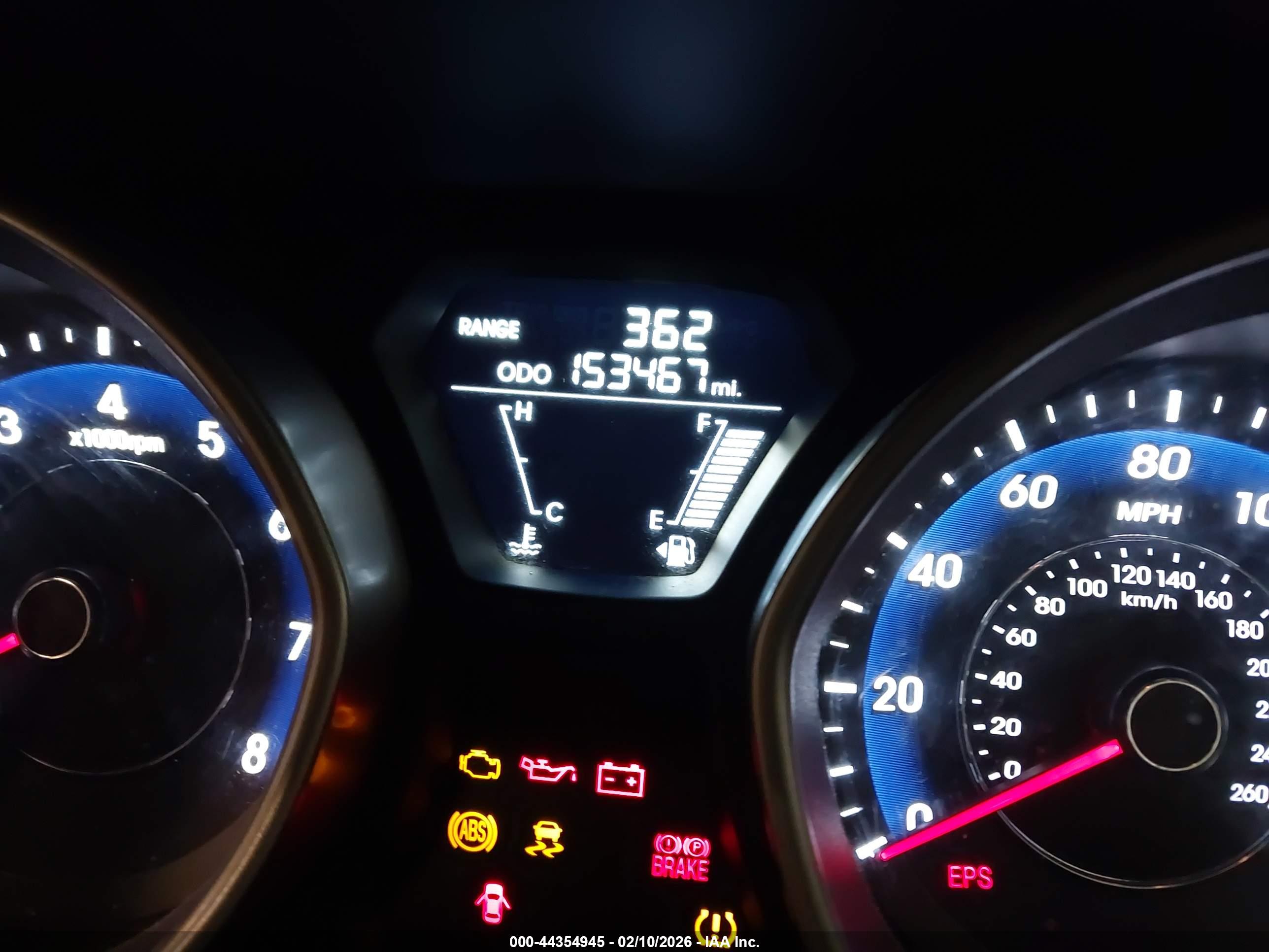 HYUNDAI ELANTRA image 7