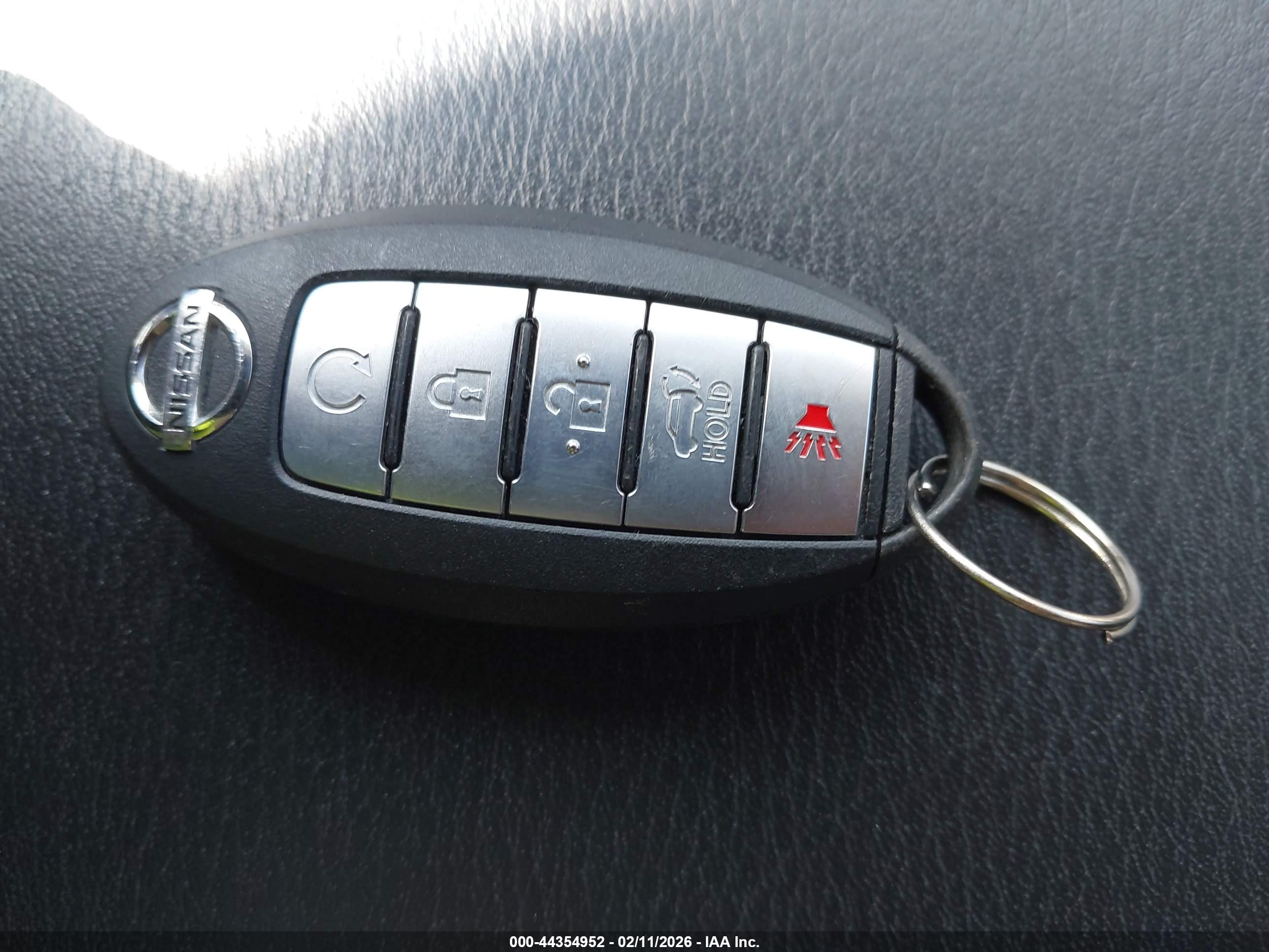NISSAN ARMADA image 11