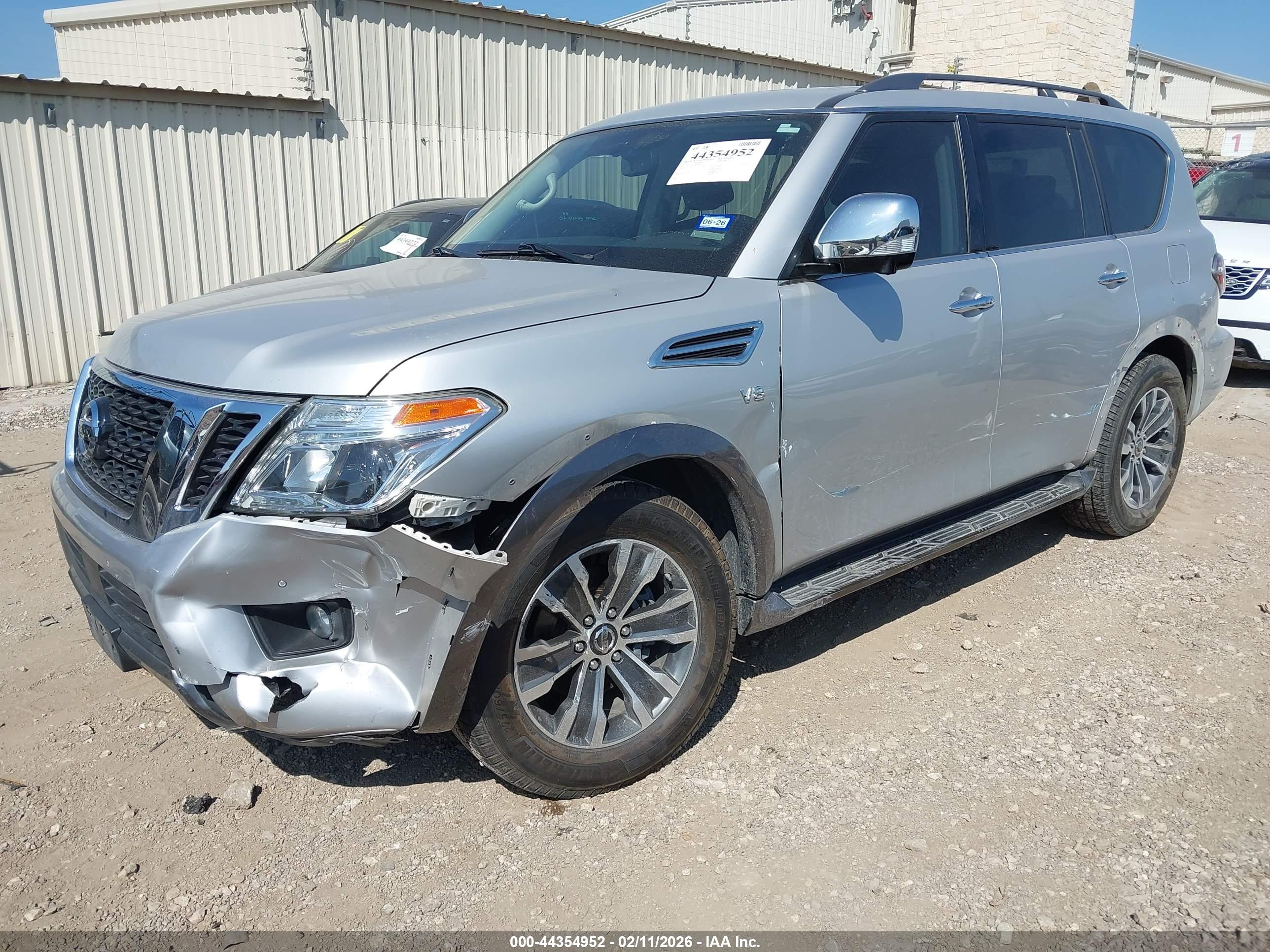 NISSAN ARMADA image 2