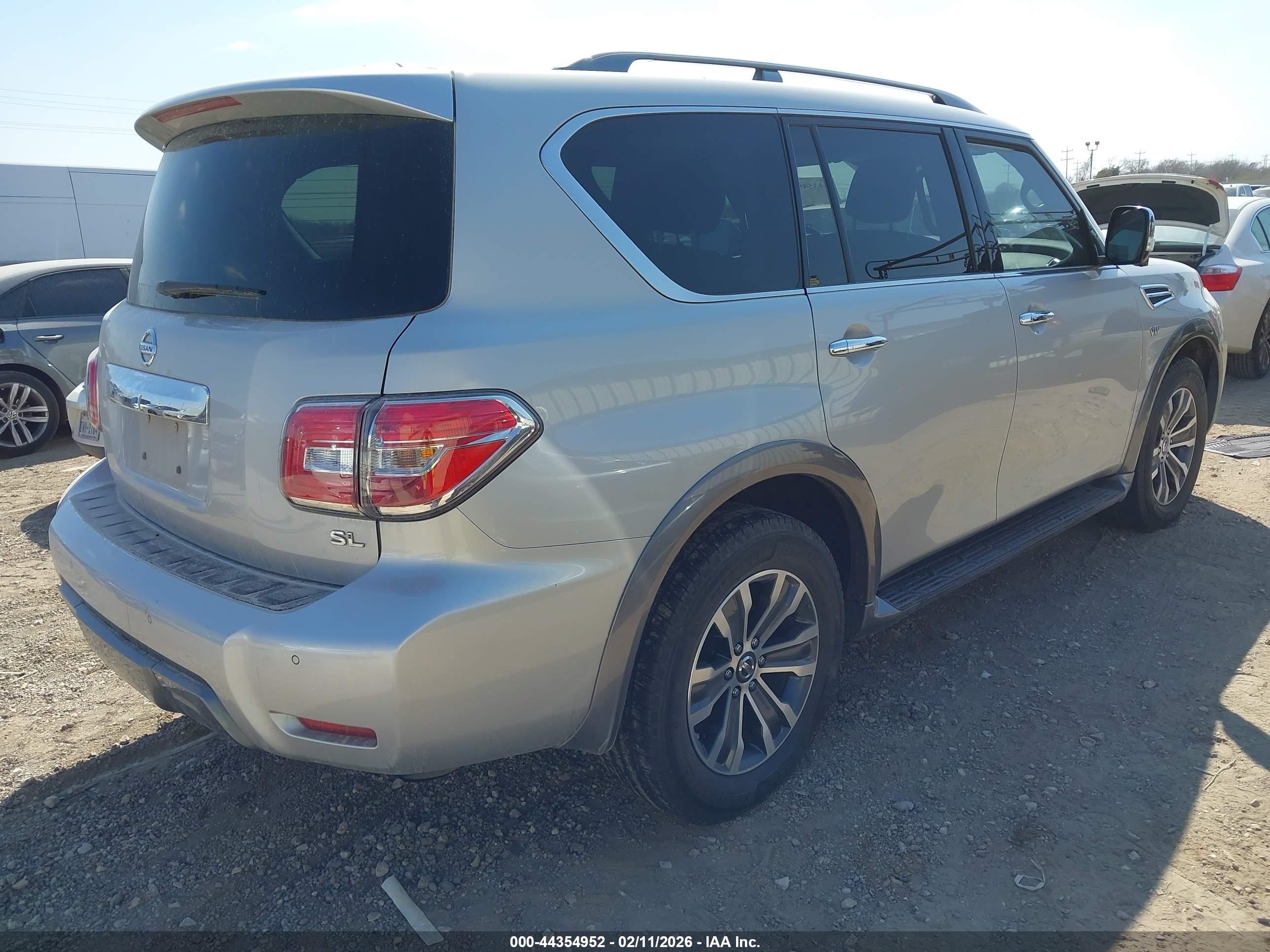 NISSAN ARMADA image 4