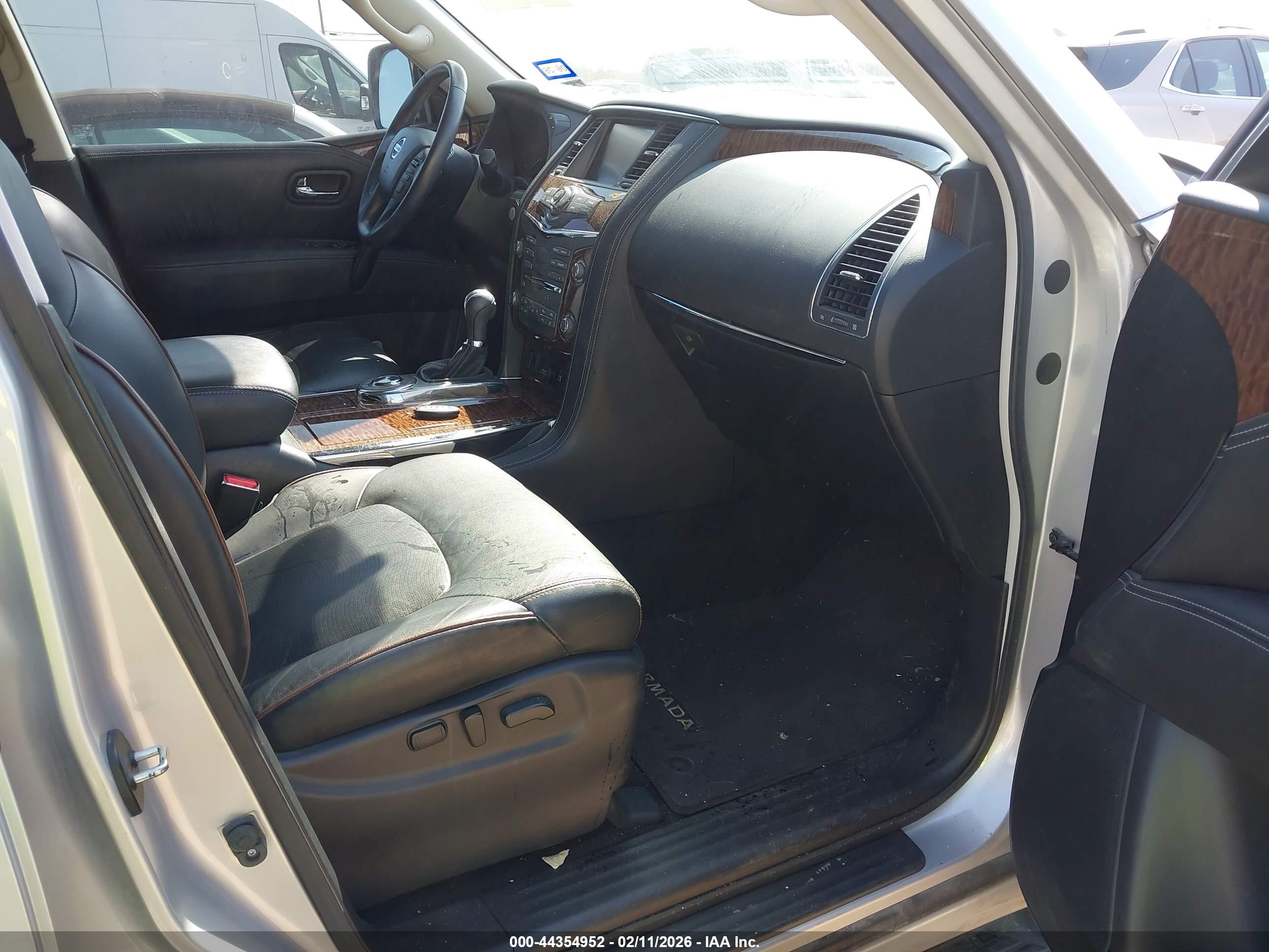 NISSAN ARMADA image 5