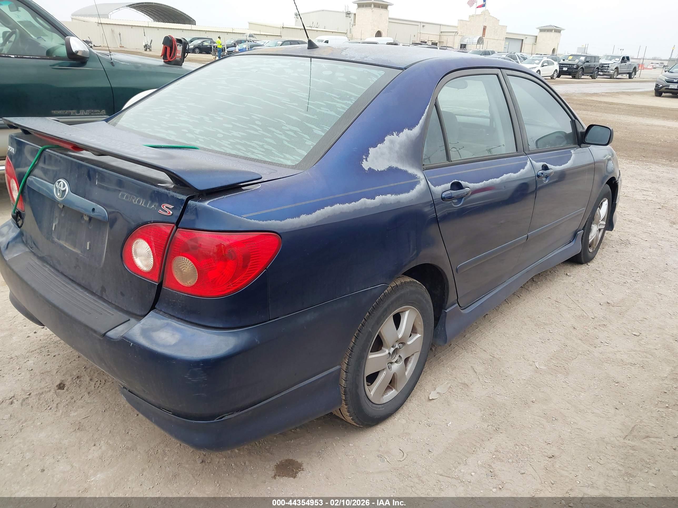 TOYOTA COROLLA image 4