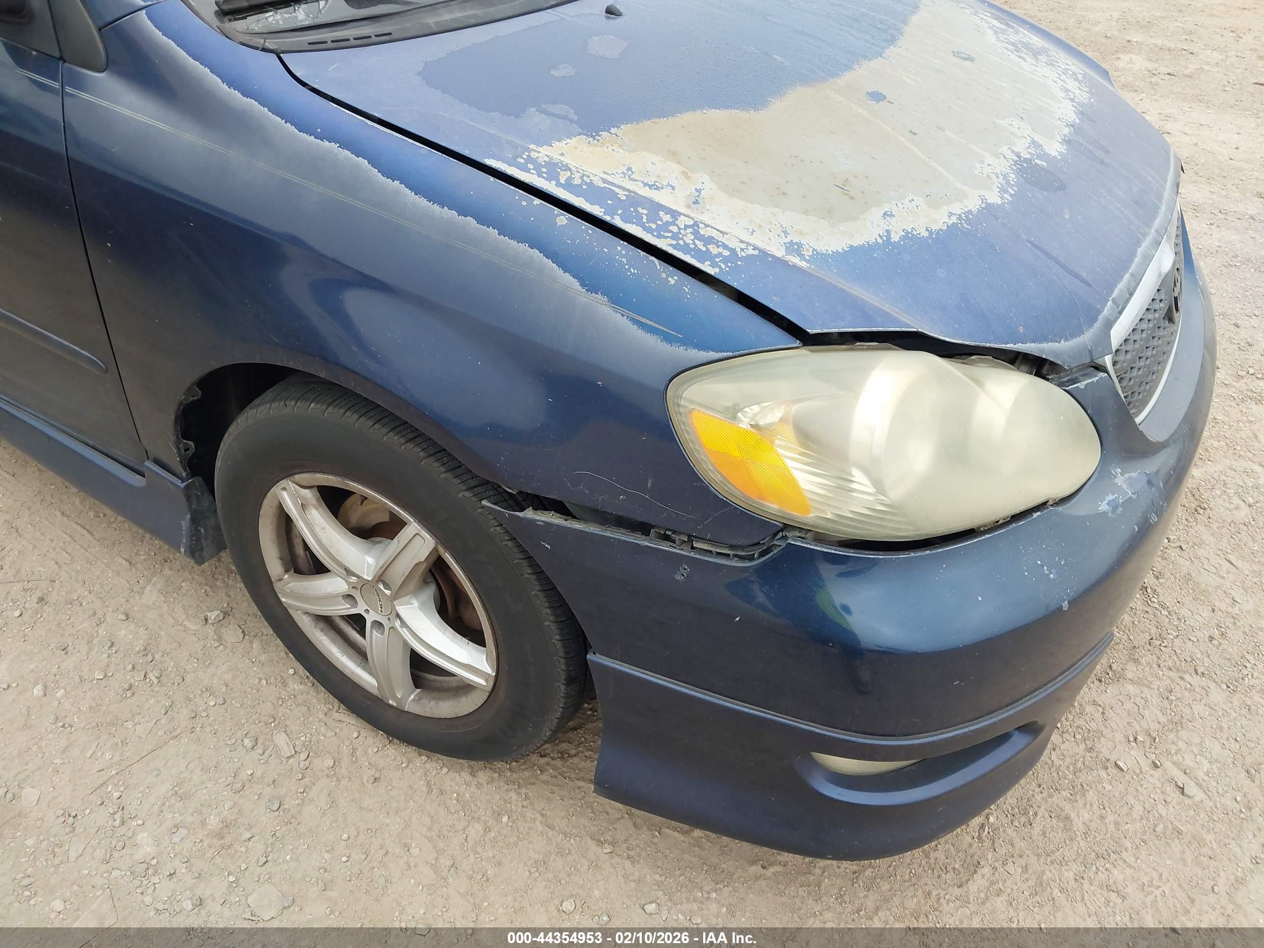 TOYOTA COROLLA image 6