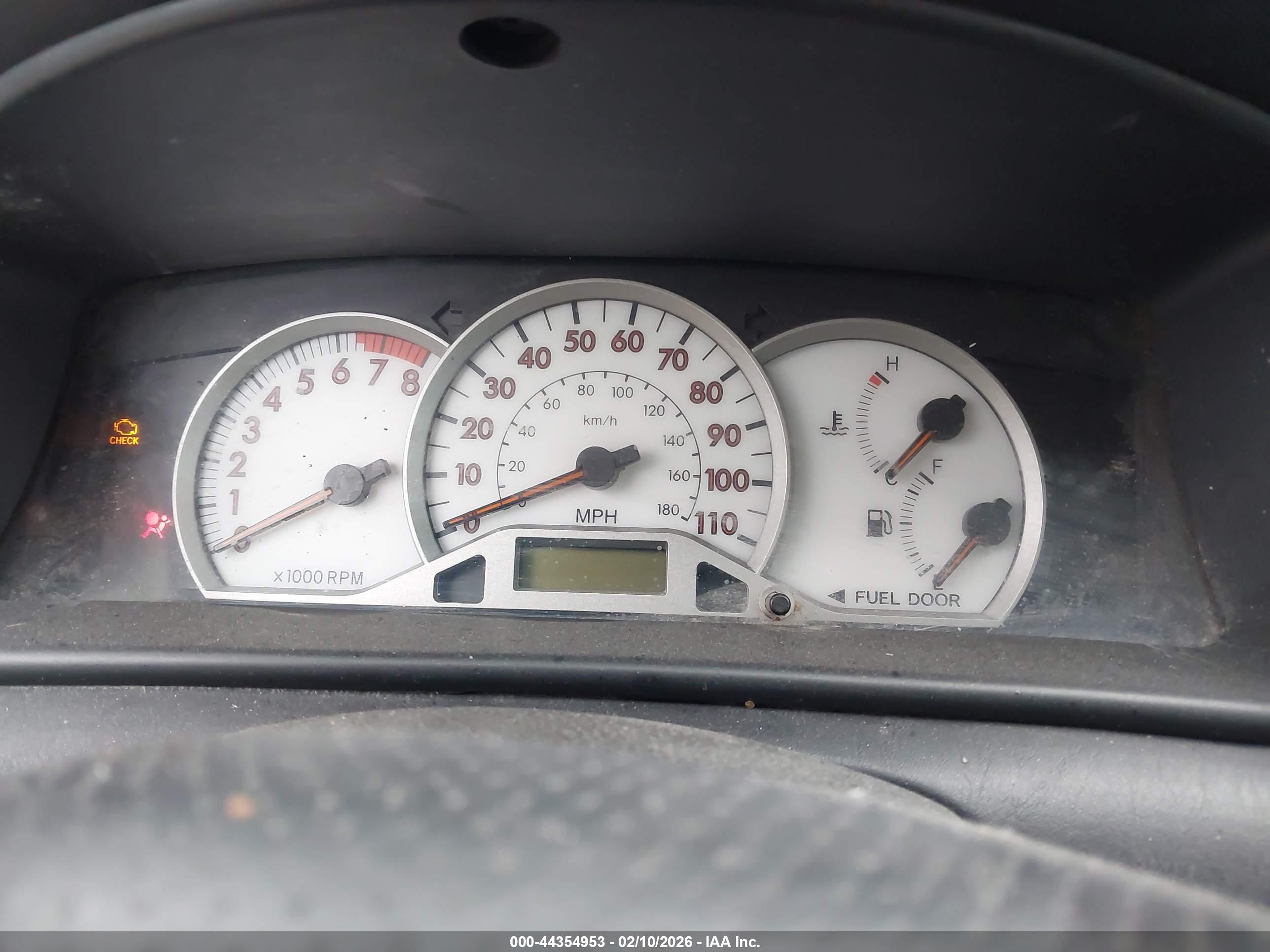 TOYOTA COROLLA image 7