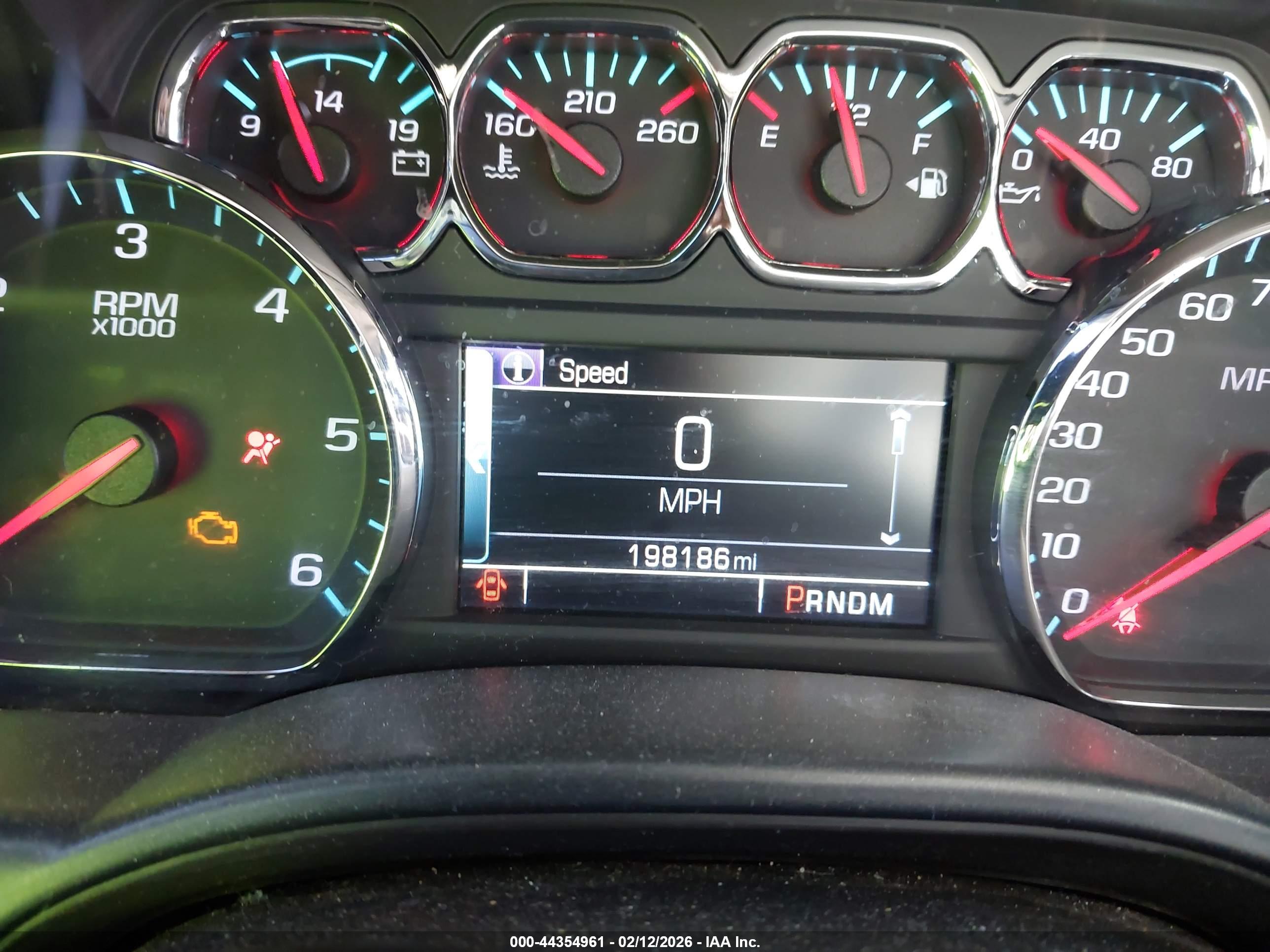 CHEVROLET SILVERADO image 7
