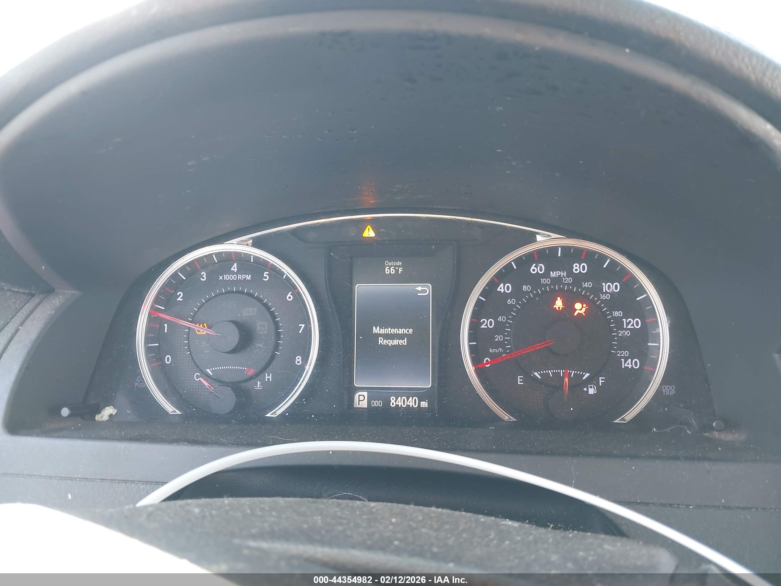 TOYOTA CAMRY image 7