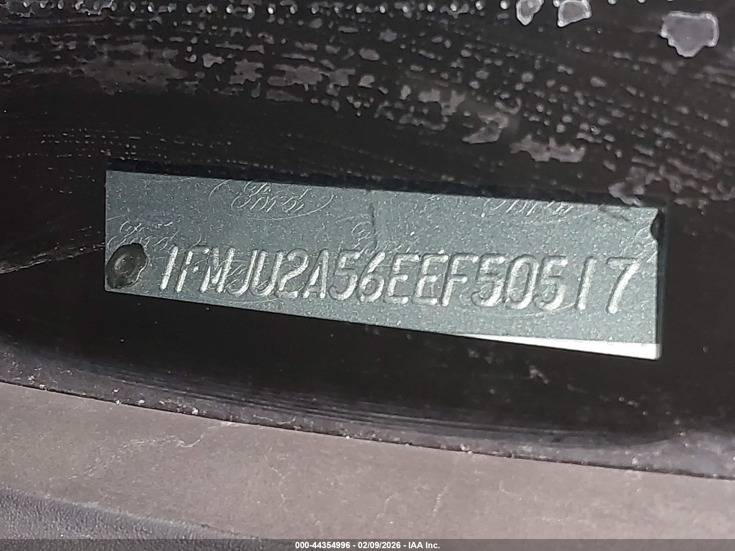 FORD EXPEDITION image 9
