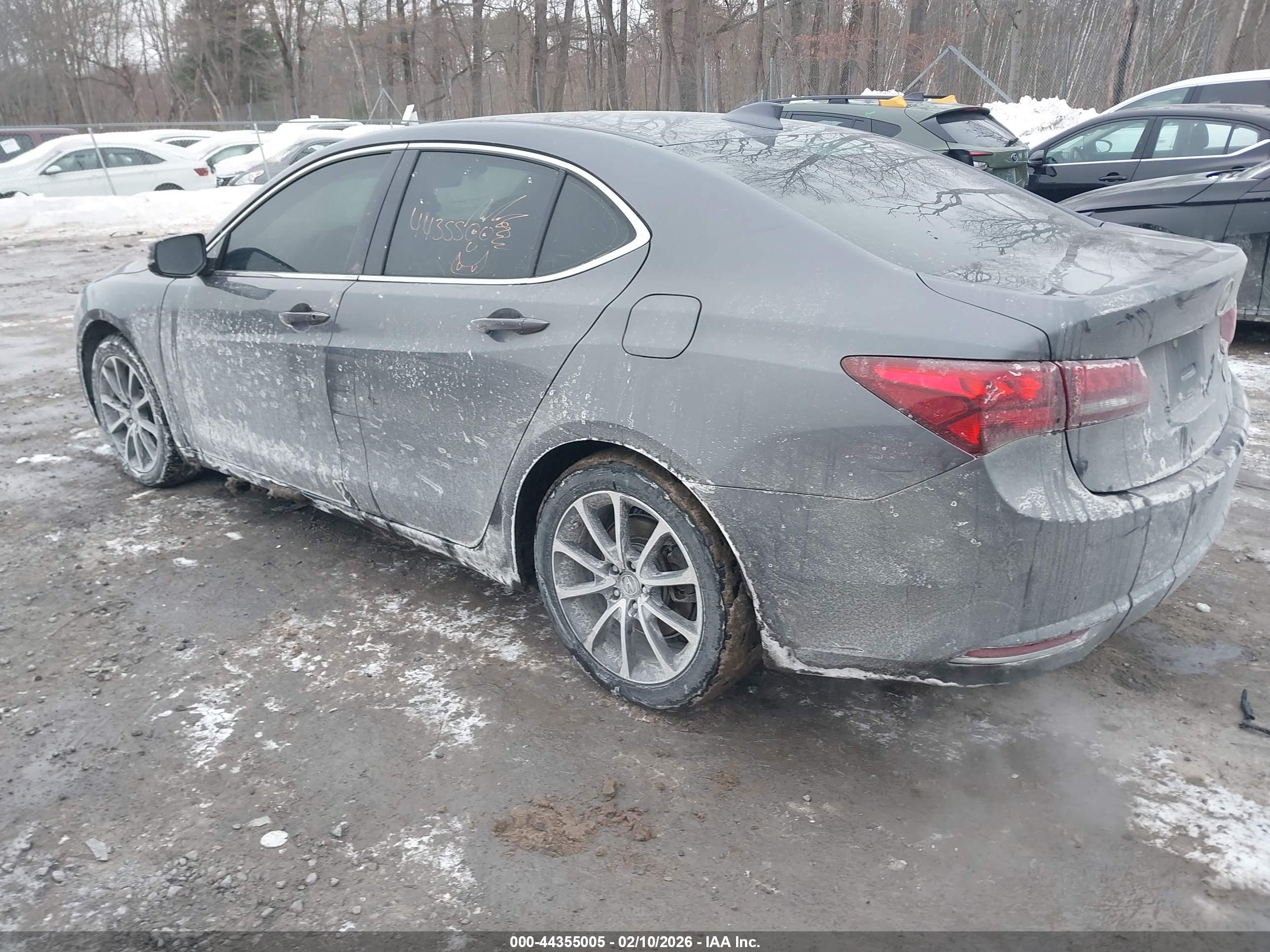ACURA TLX image 3