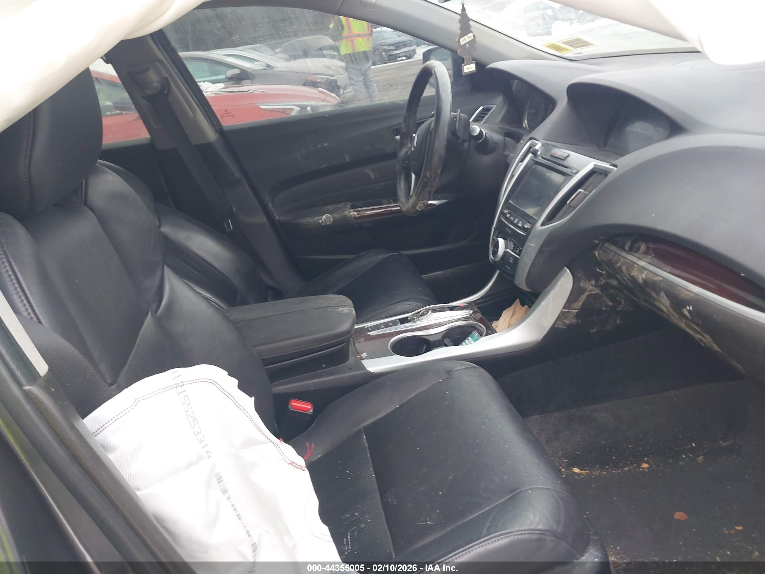 ACURA TLX image 5