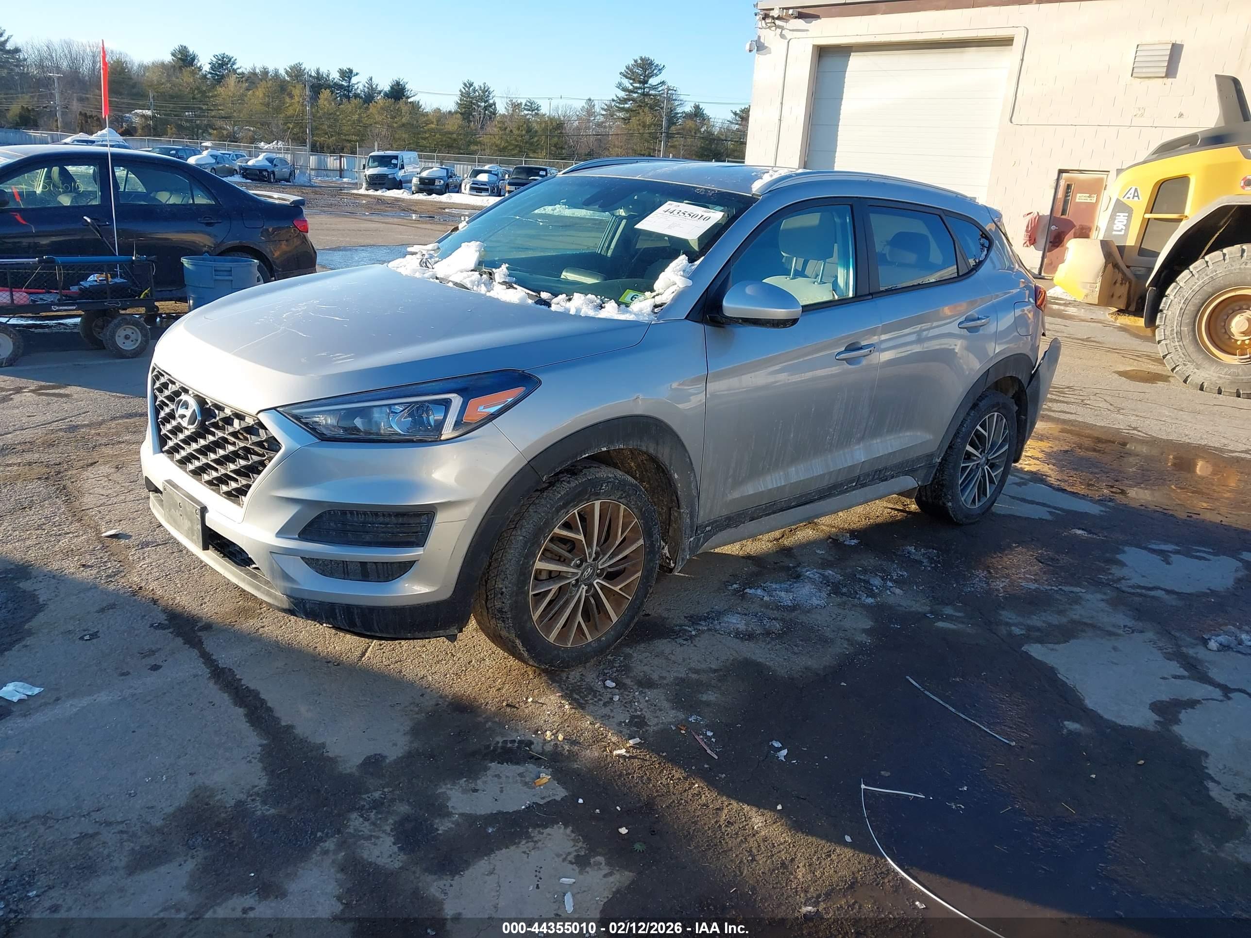 HYUNDAI TUCSON image 2