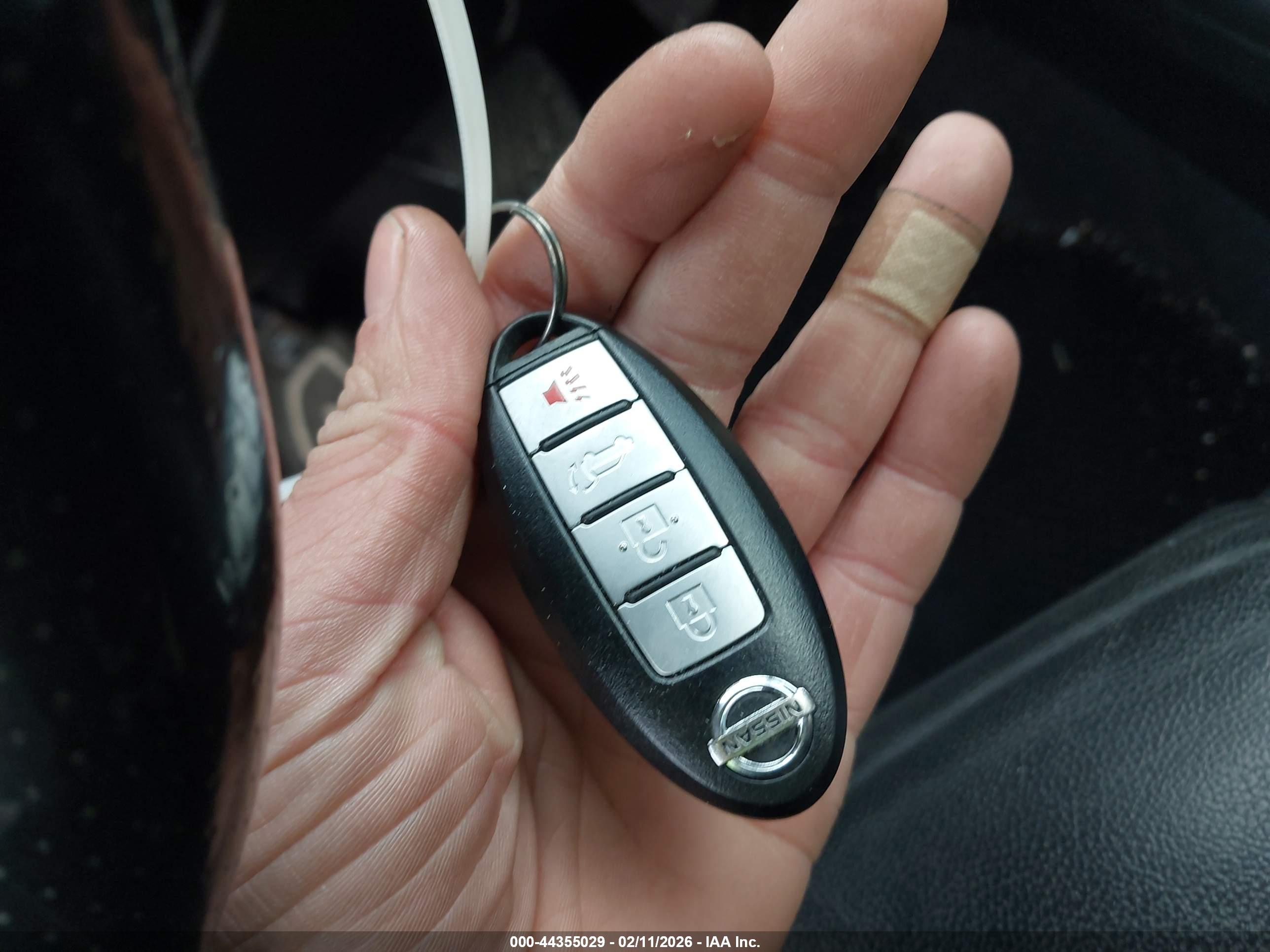 NISSAN MURANO image 11