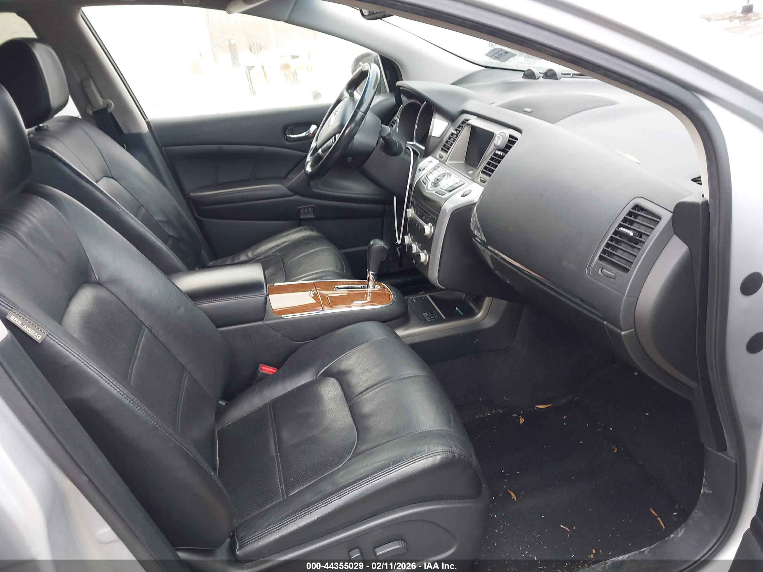 NISSAN MURANO image 5