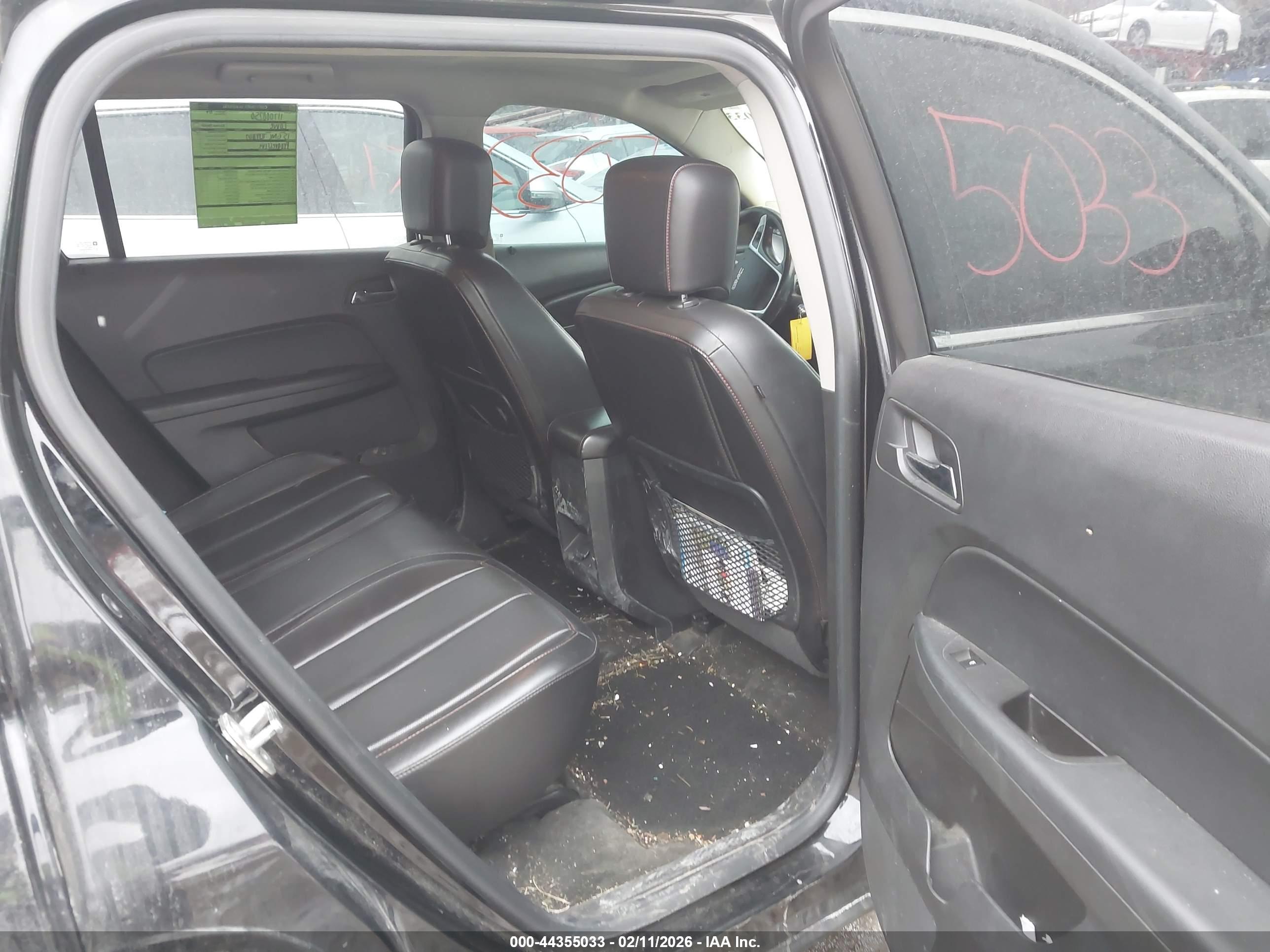 GMC TERRAIN image 8