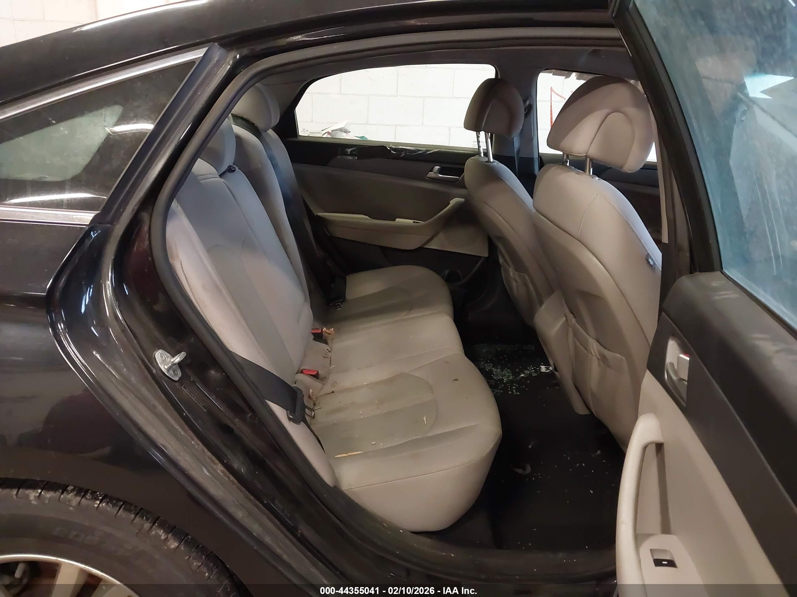 HYUNDAI SONATA image 8