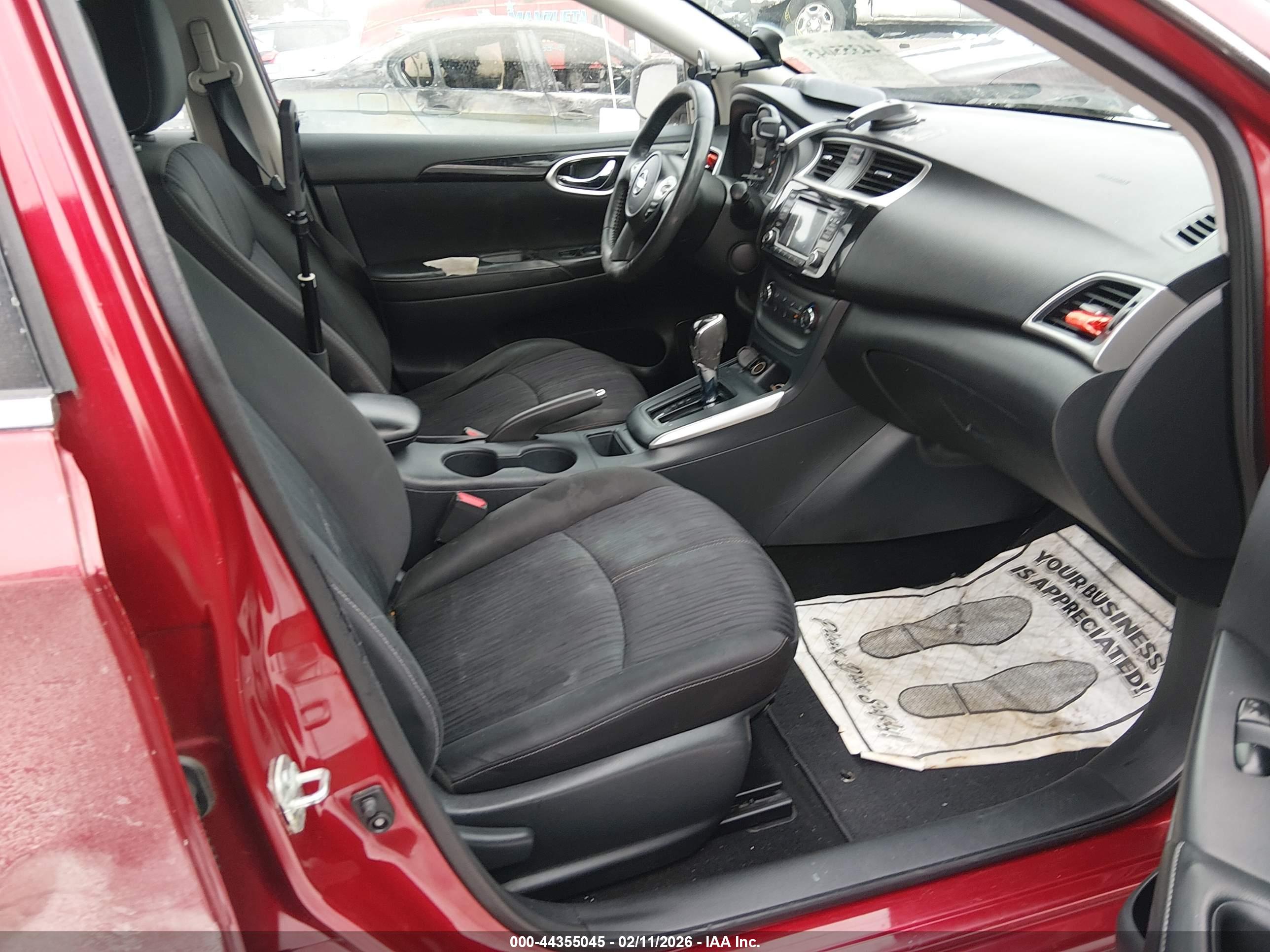 NISSAN SENTRA image 5