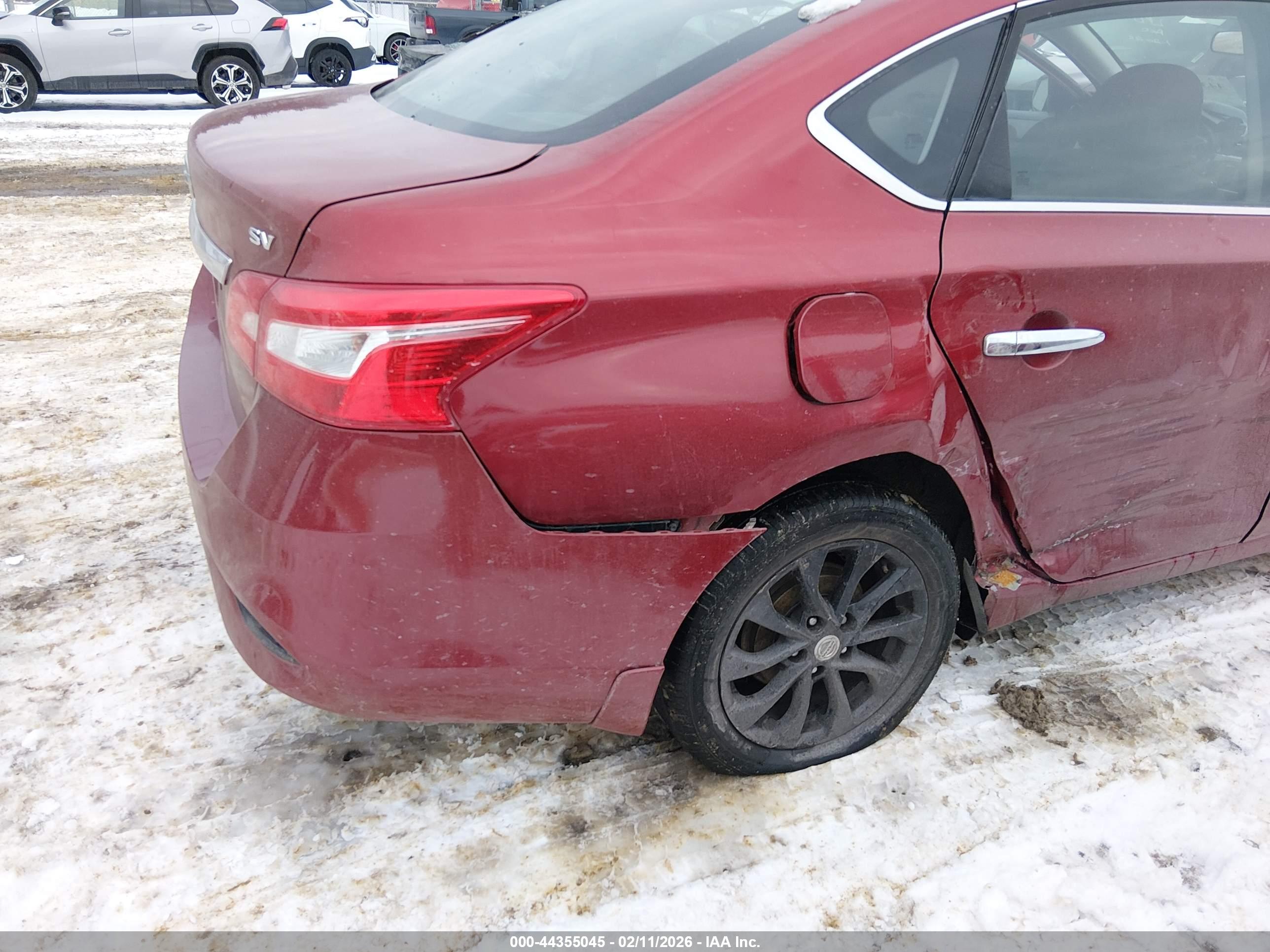 NISSAN SENTRA image 6