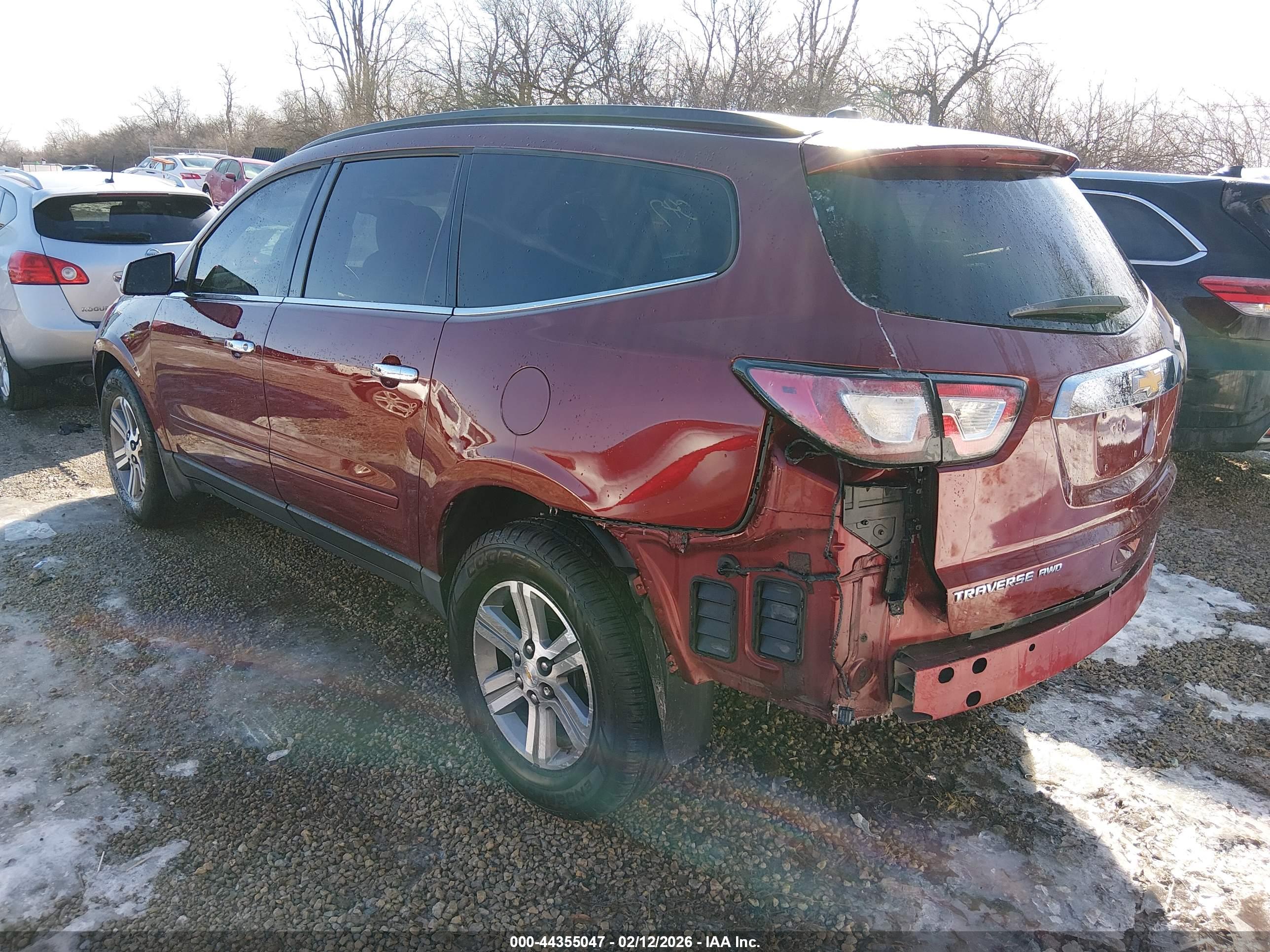 CHEVROLET TRAVERSE image 3