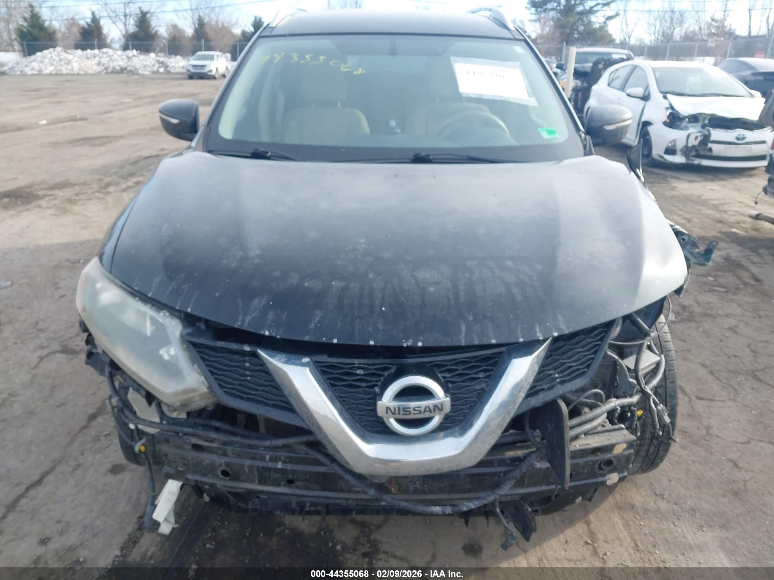 NISSAN ROGUE image 6