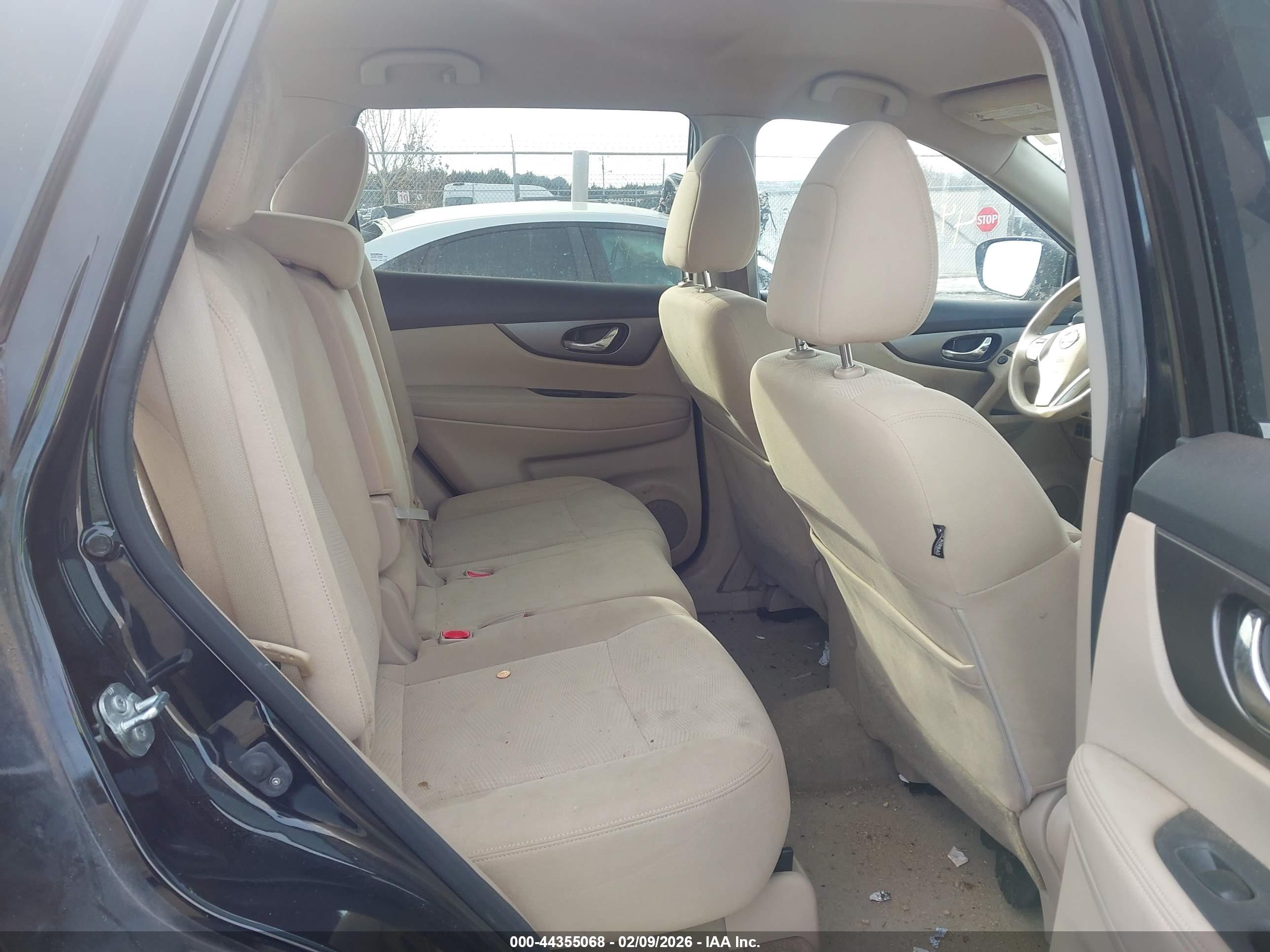 NISSAN ROGUE image 8