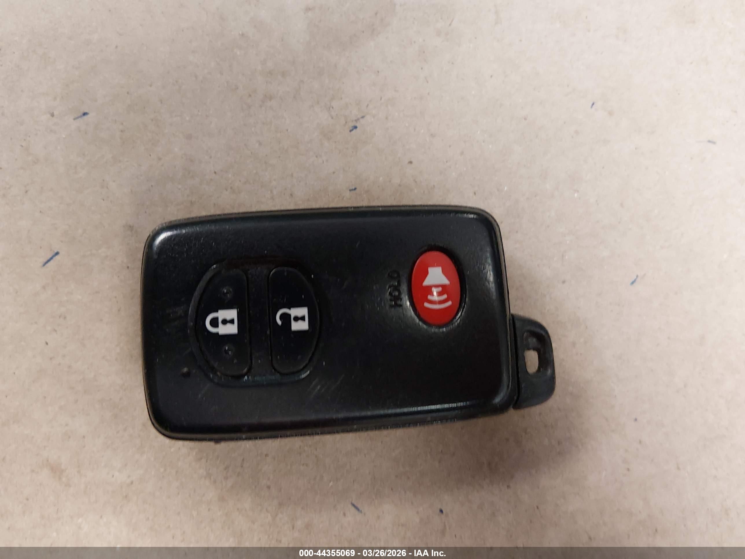 TOYOTA PRIUS image 11