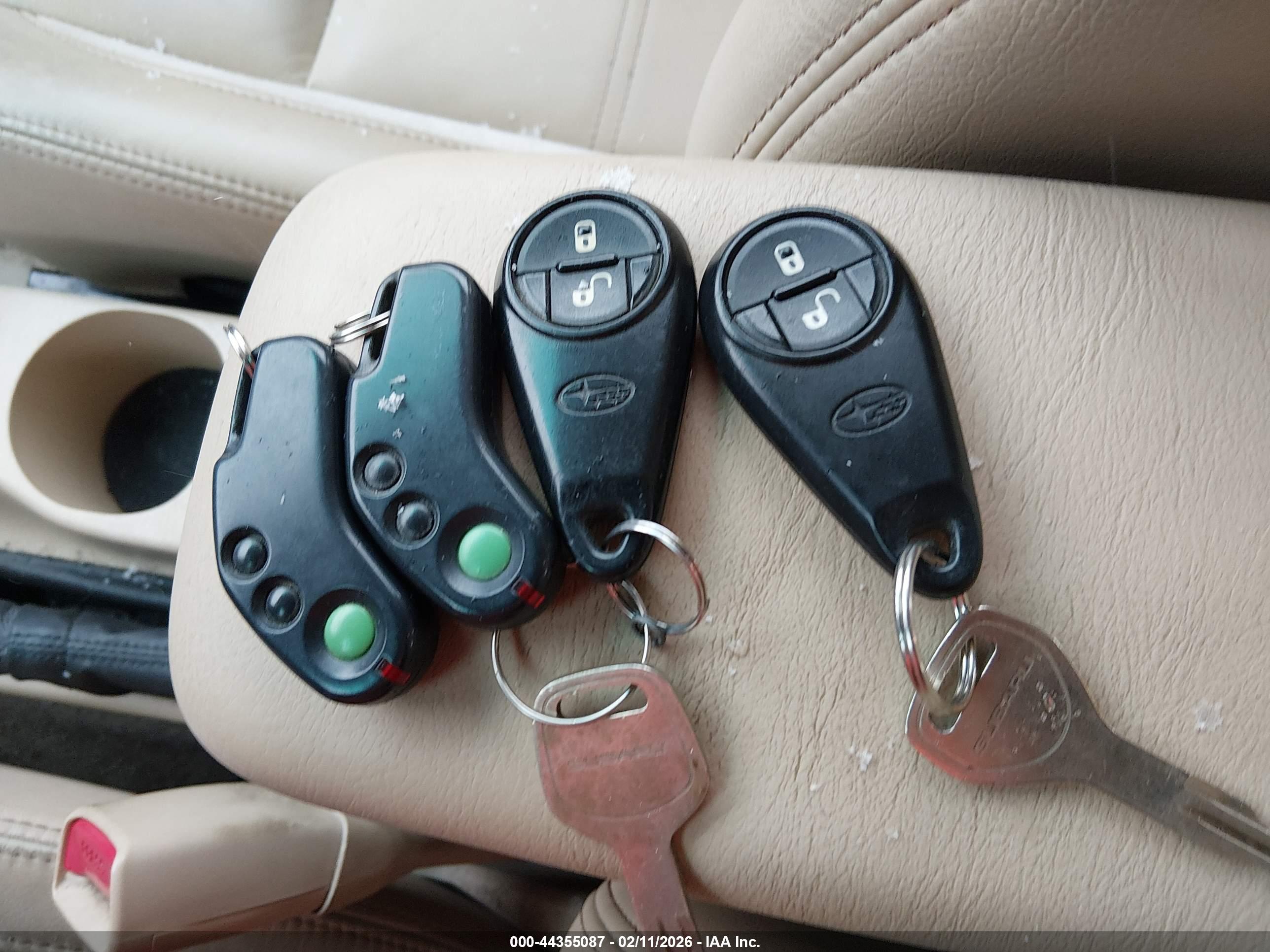 SUBARU FORESTER image 11