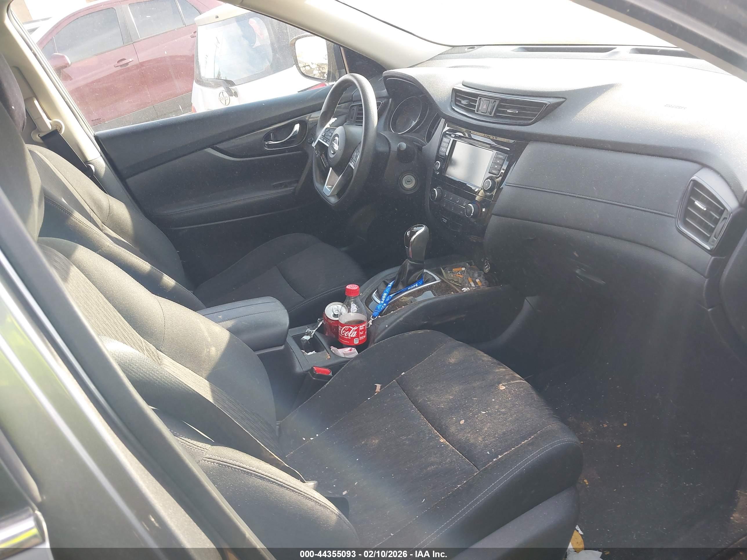 NISSAN ROGUE image 5