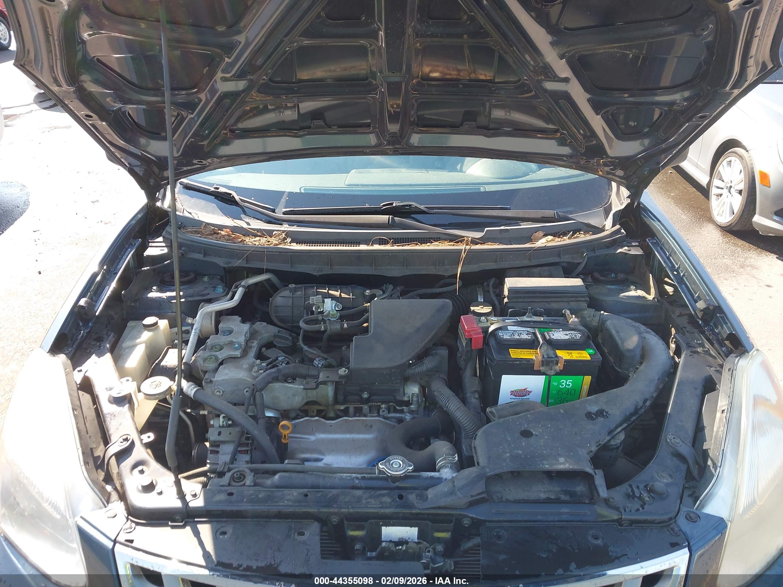 NISSAN ROGUE image 10