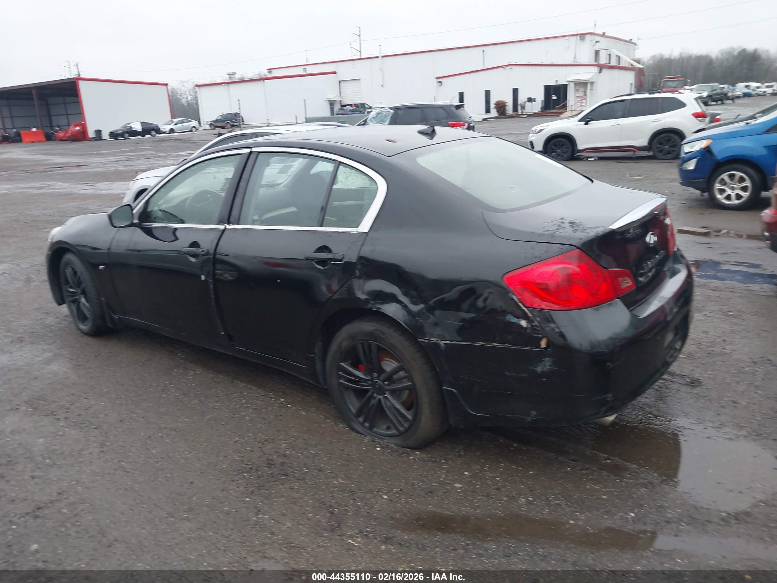 INFINITI G37X image 3