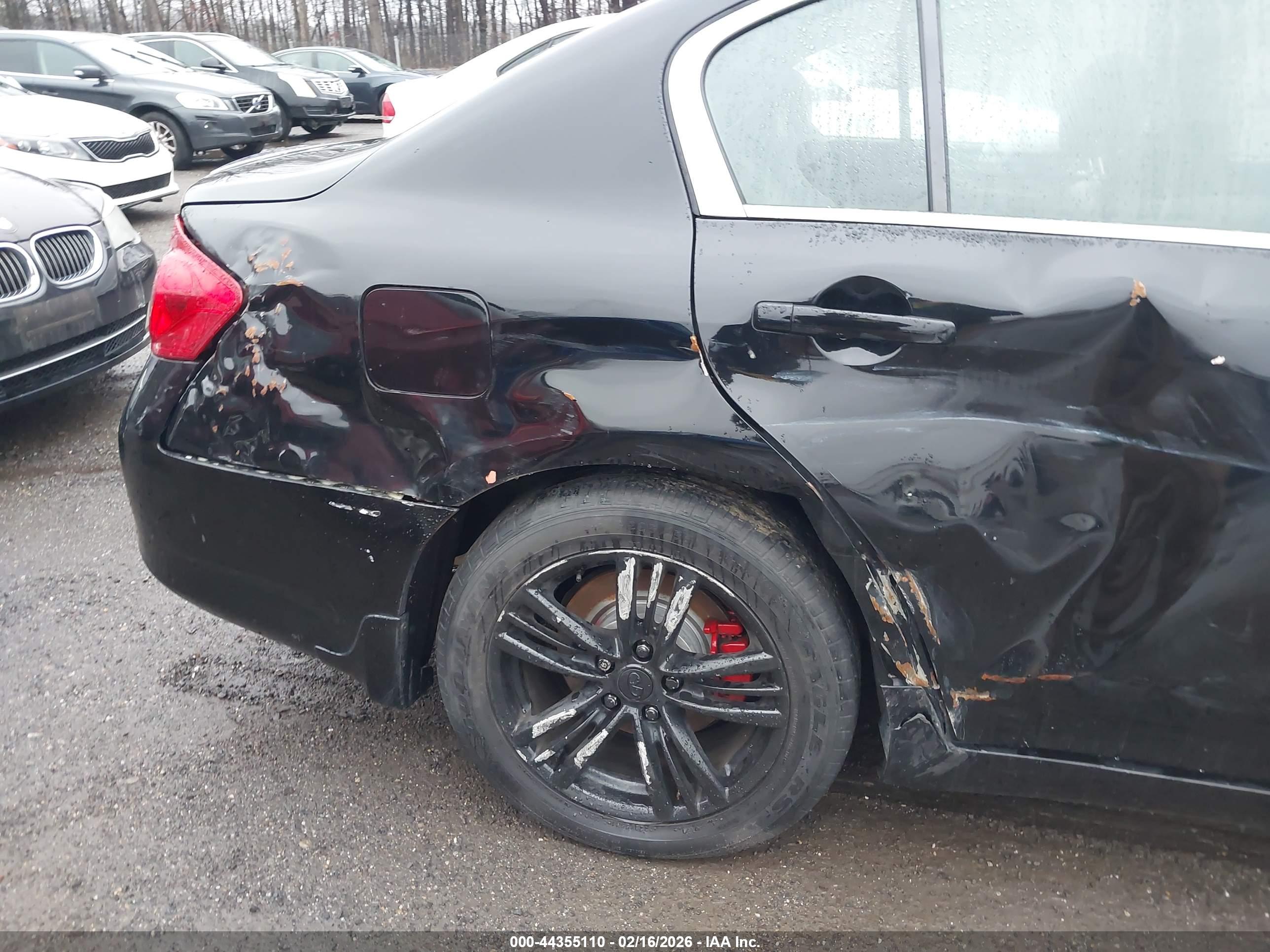 INFINITI G37X image 6