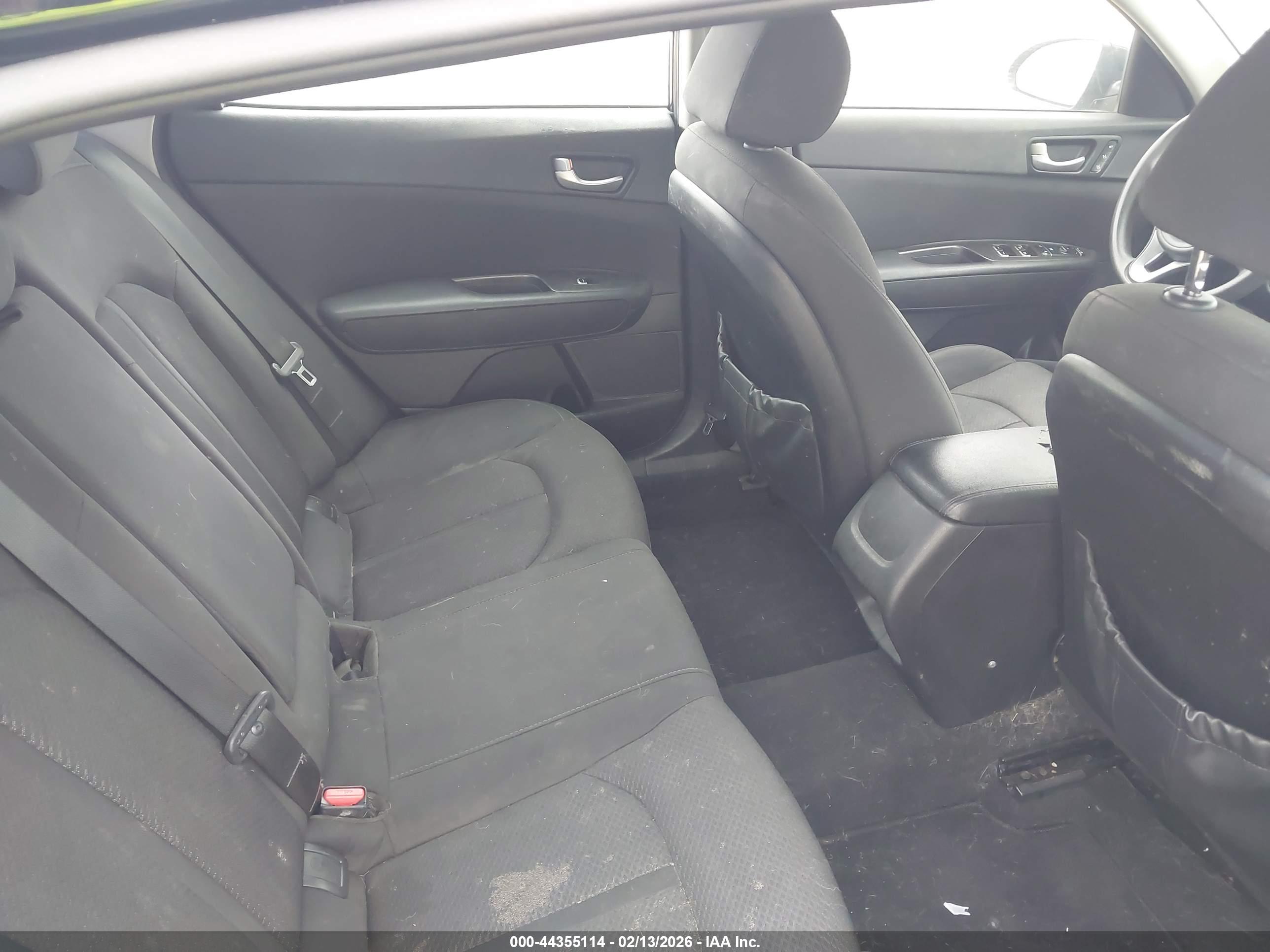 KIA OPTIMA image 8