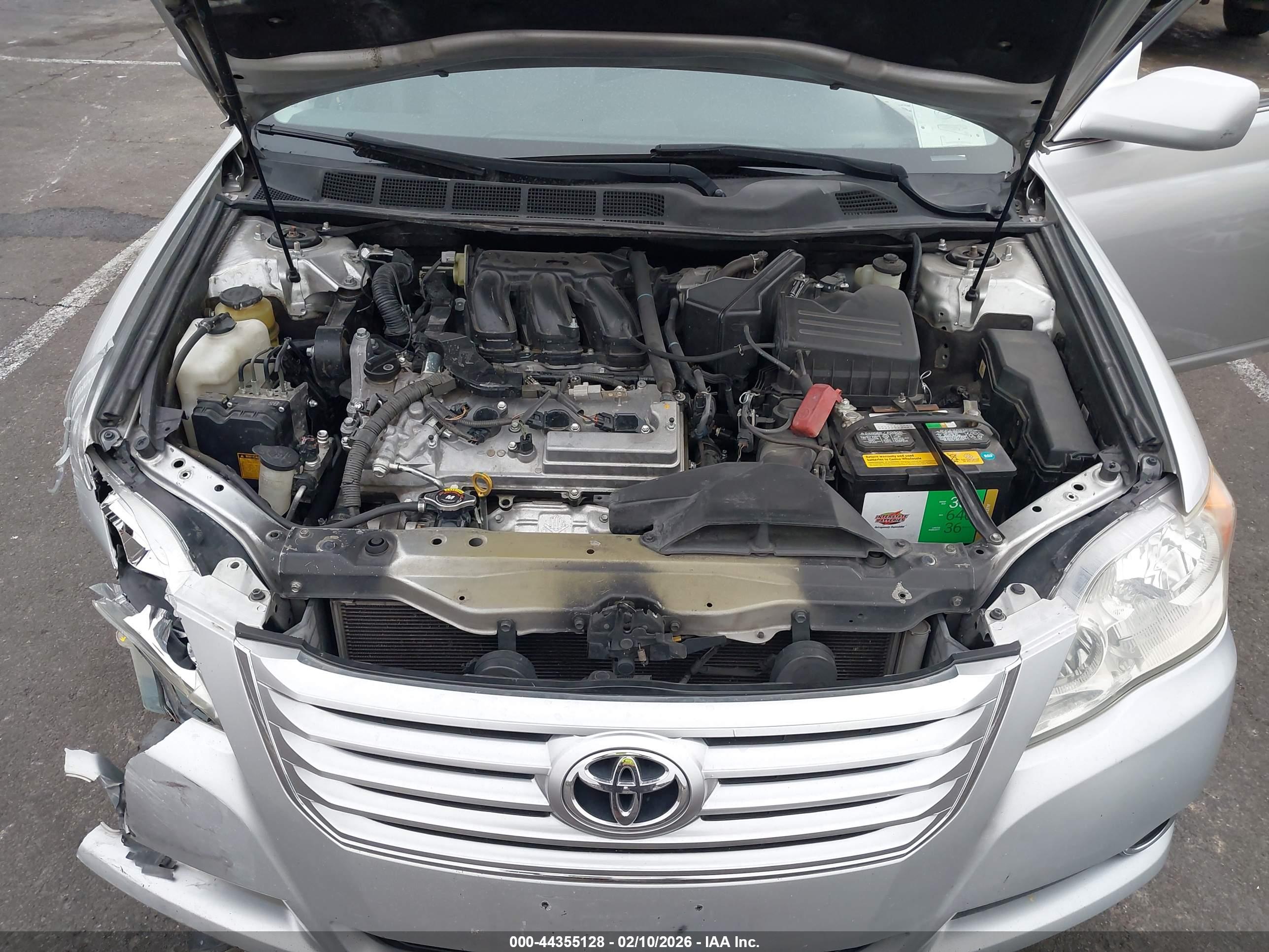 TOYOTA AVALON image 10