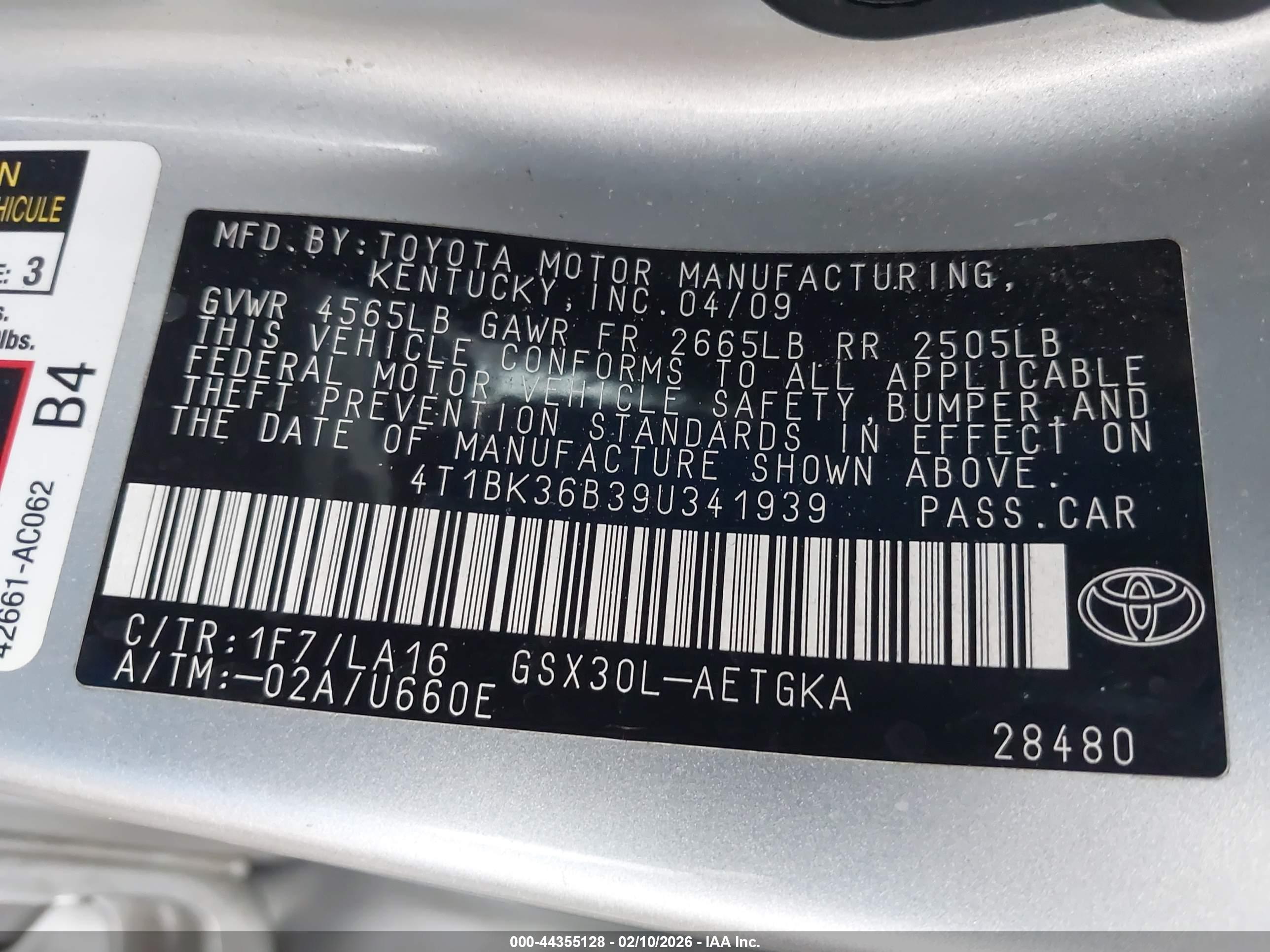 TOYOTA AVALON image 9