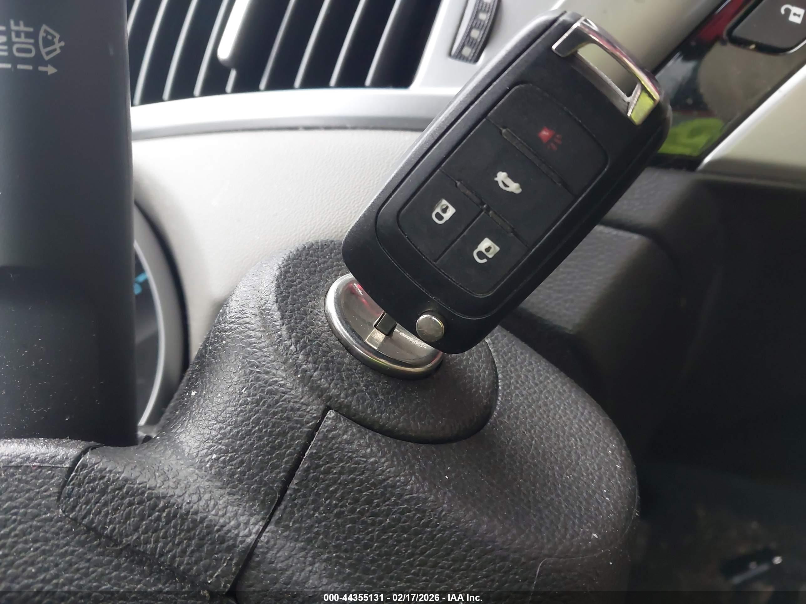 CHEVROLET CRUZE image 11